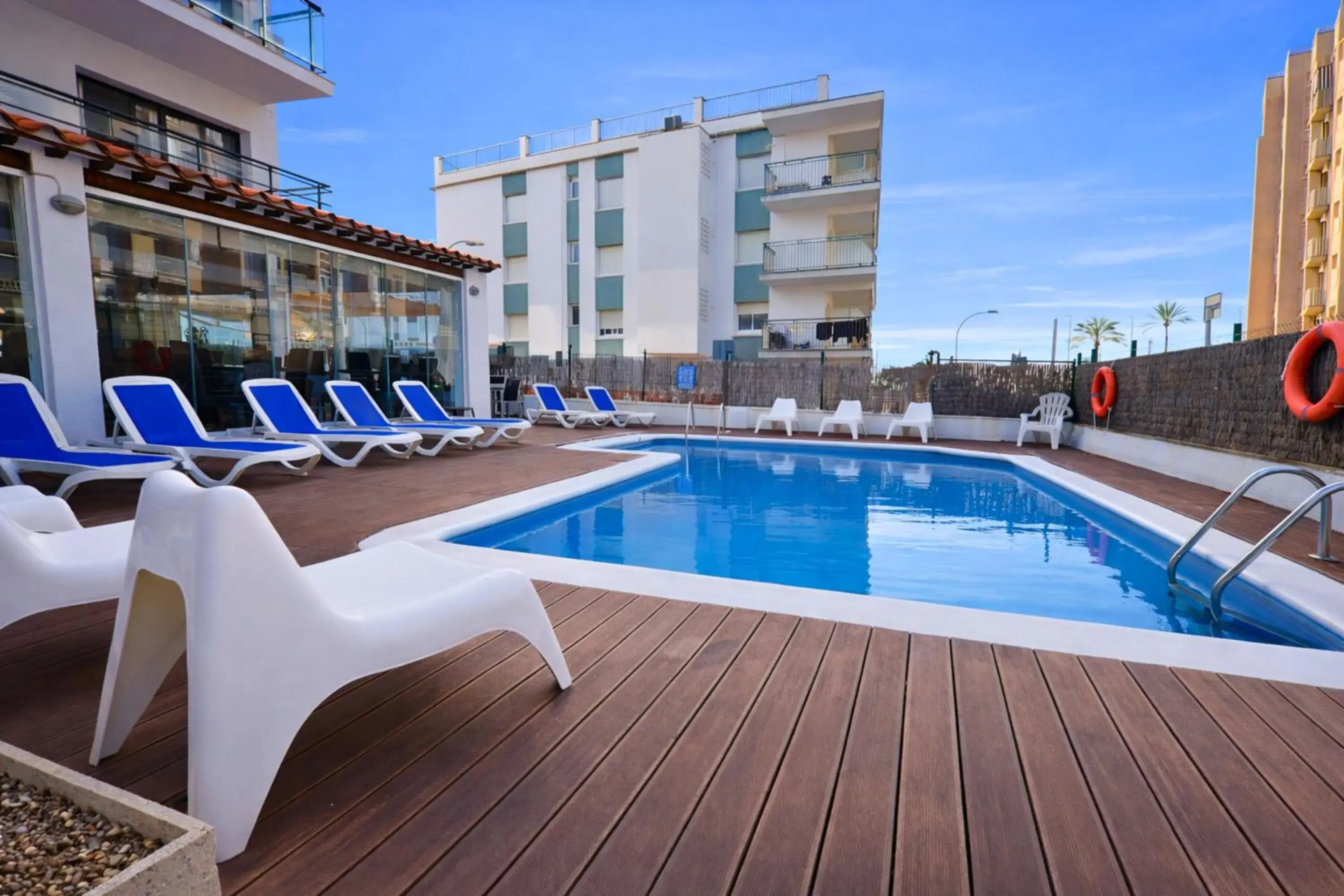 Pool view in Adia Hotel Cunit Playa Pool view in Adia Hotel Cunit Playa