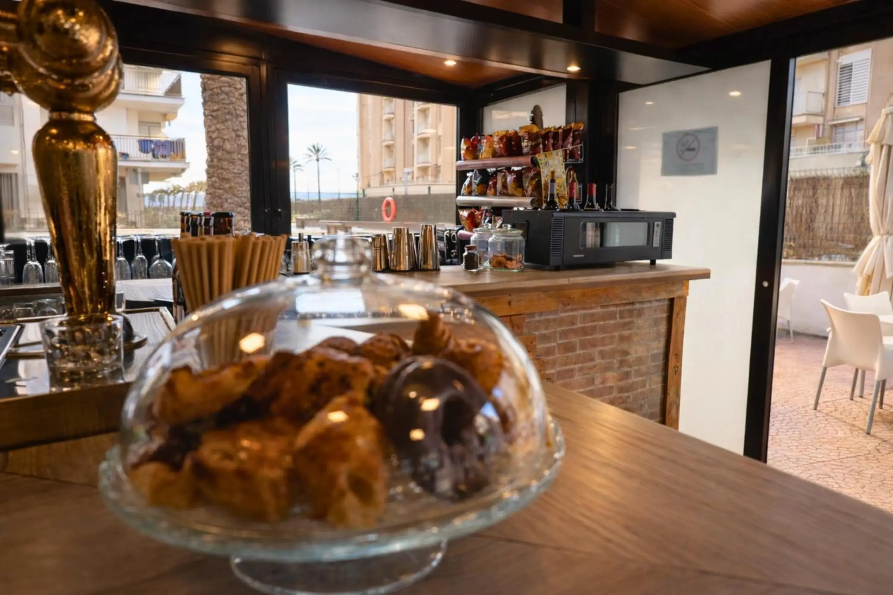 Lounge or bar in Adia Hotel Cunit Playa Lounge or bar in Adia Hotel Cunit Playa