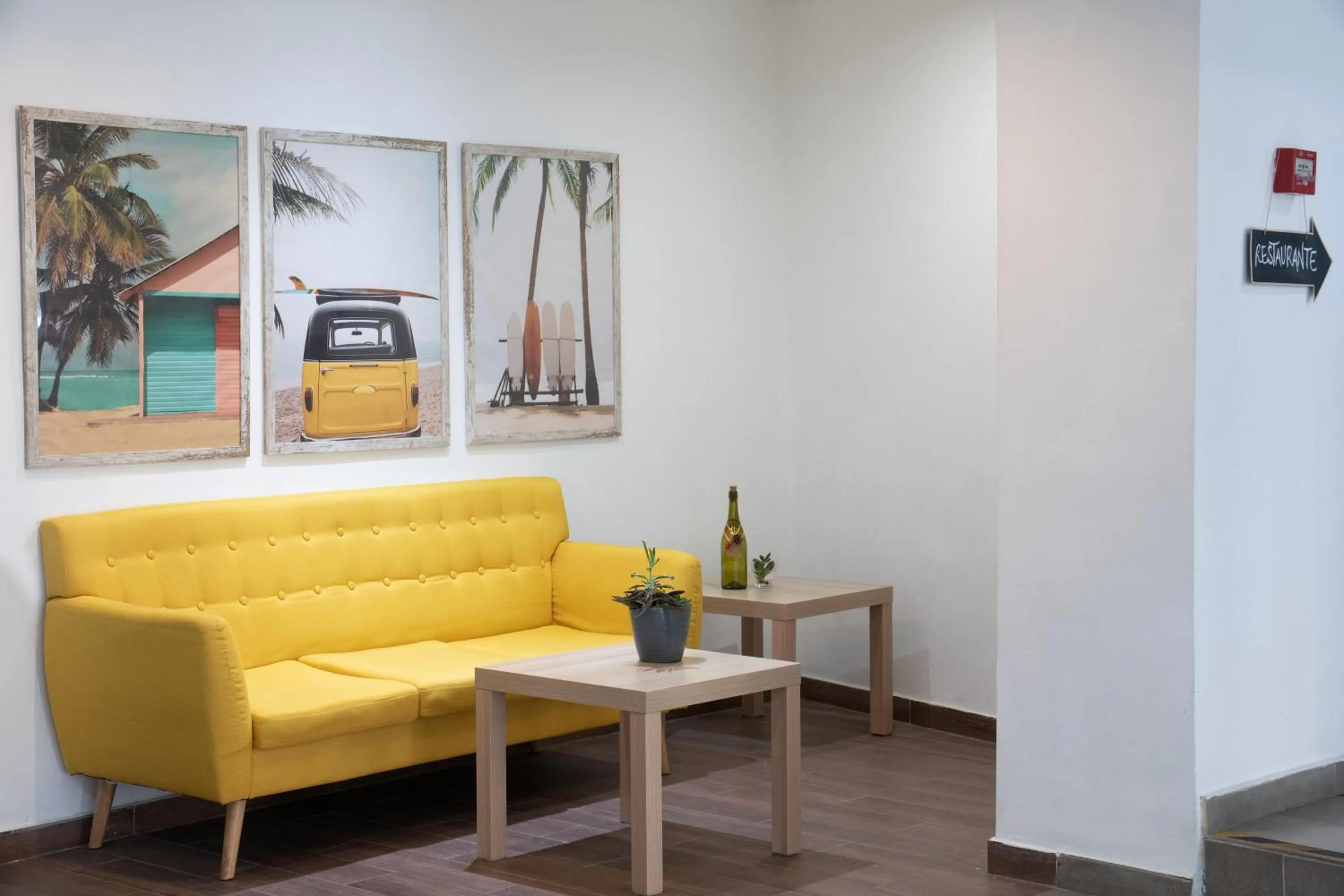 Seating area in Adia Hotel Cunit Playa