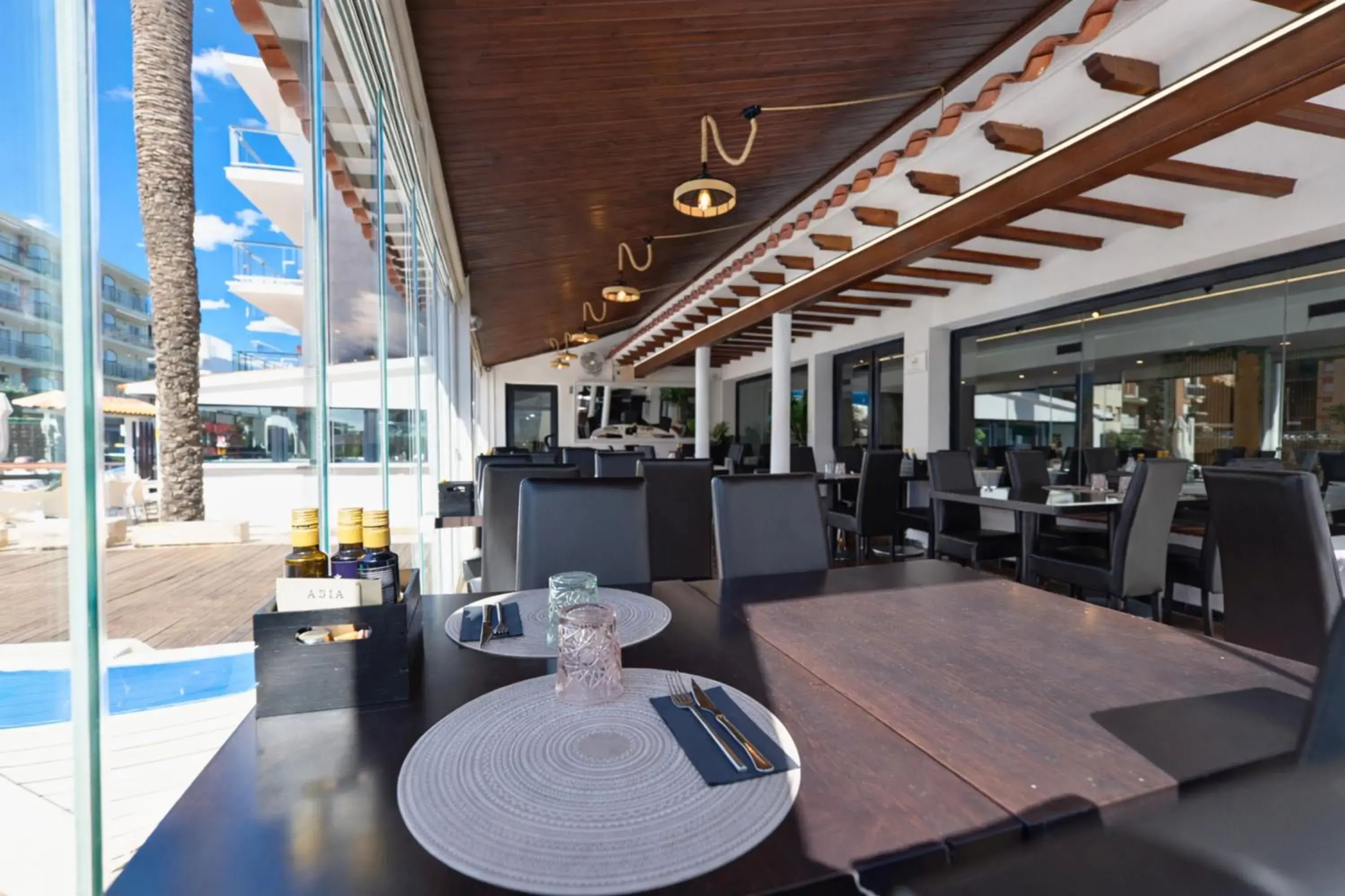 Restaurant/places to eat in Adia Hotel Cunit Playa Restaurant/places to eat in Adia Hotel Cunit Playa