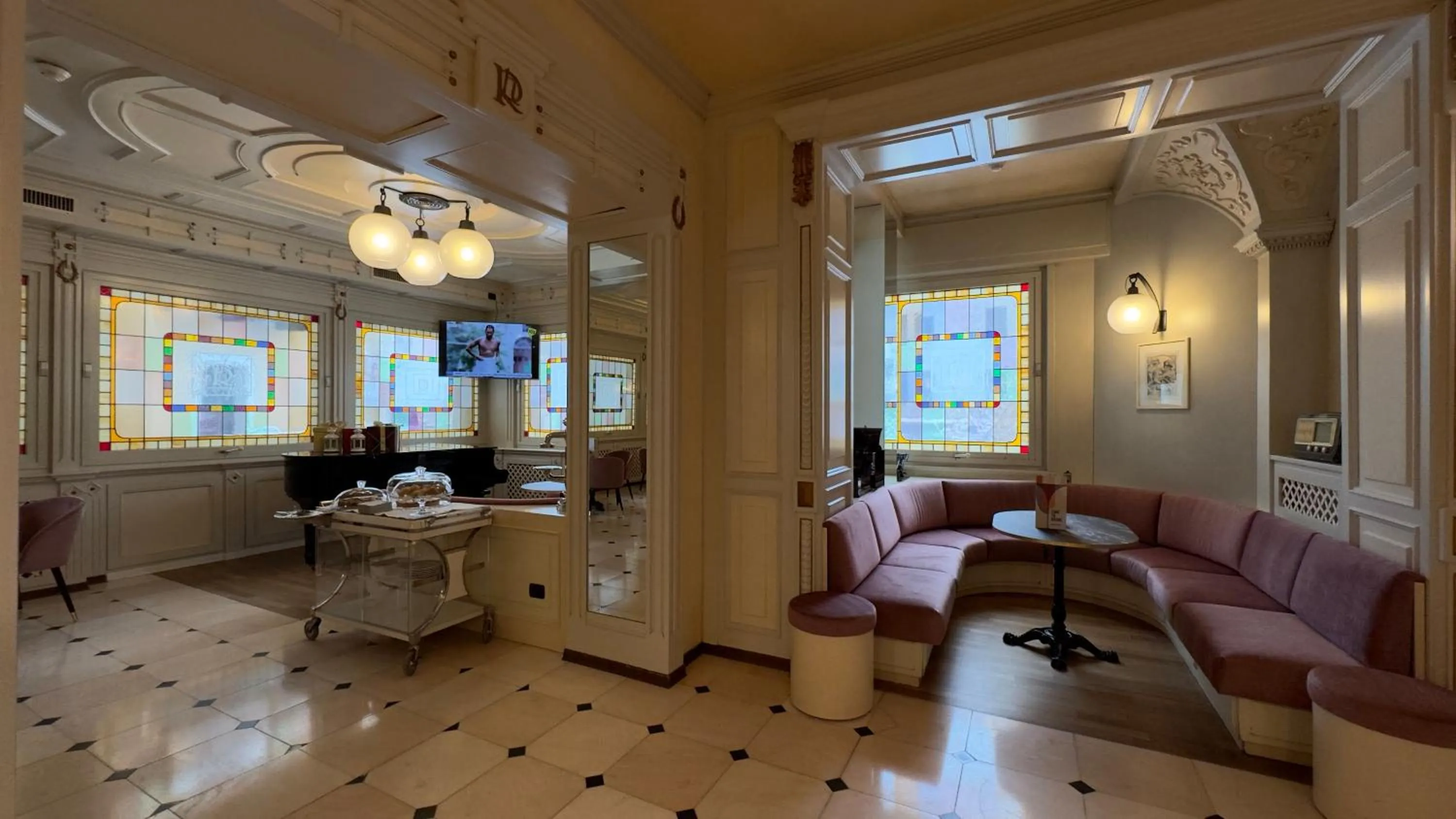 Lounge or bar in Hotel Rezia