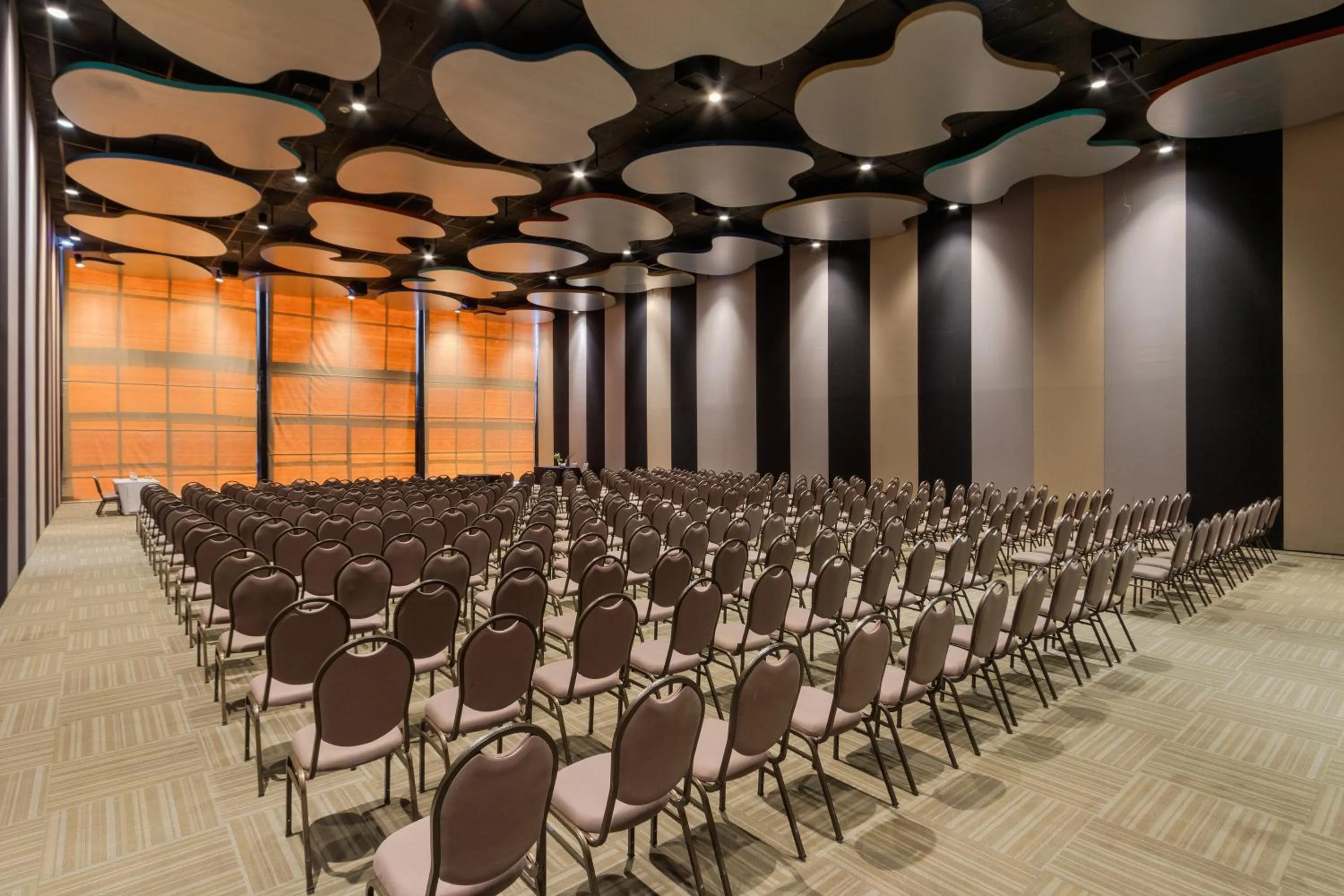 Business facilities in Royal Tulip Brasília Alvorada