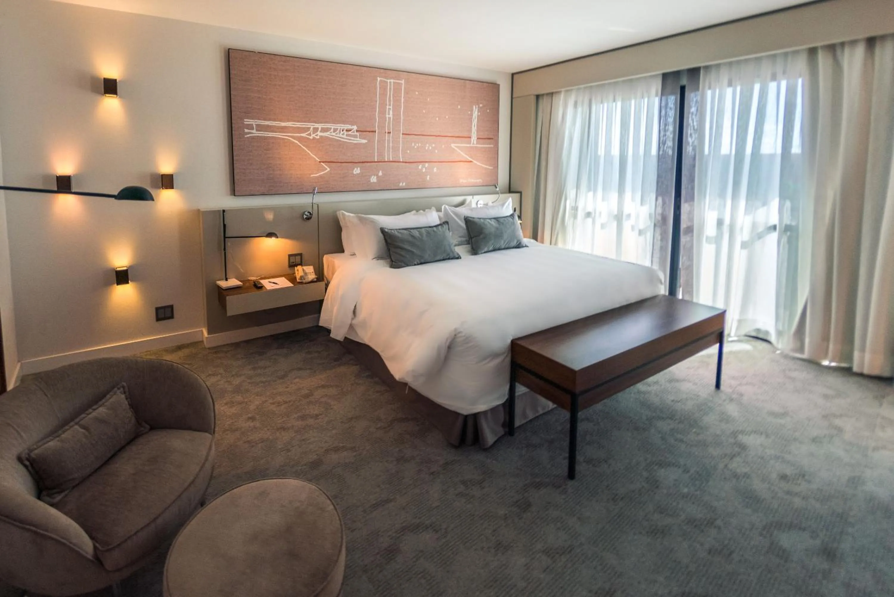 Photo of the whole room, Bed in Royal Tulip Brasília Alvorada