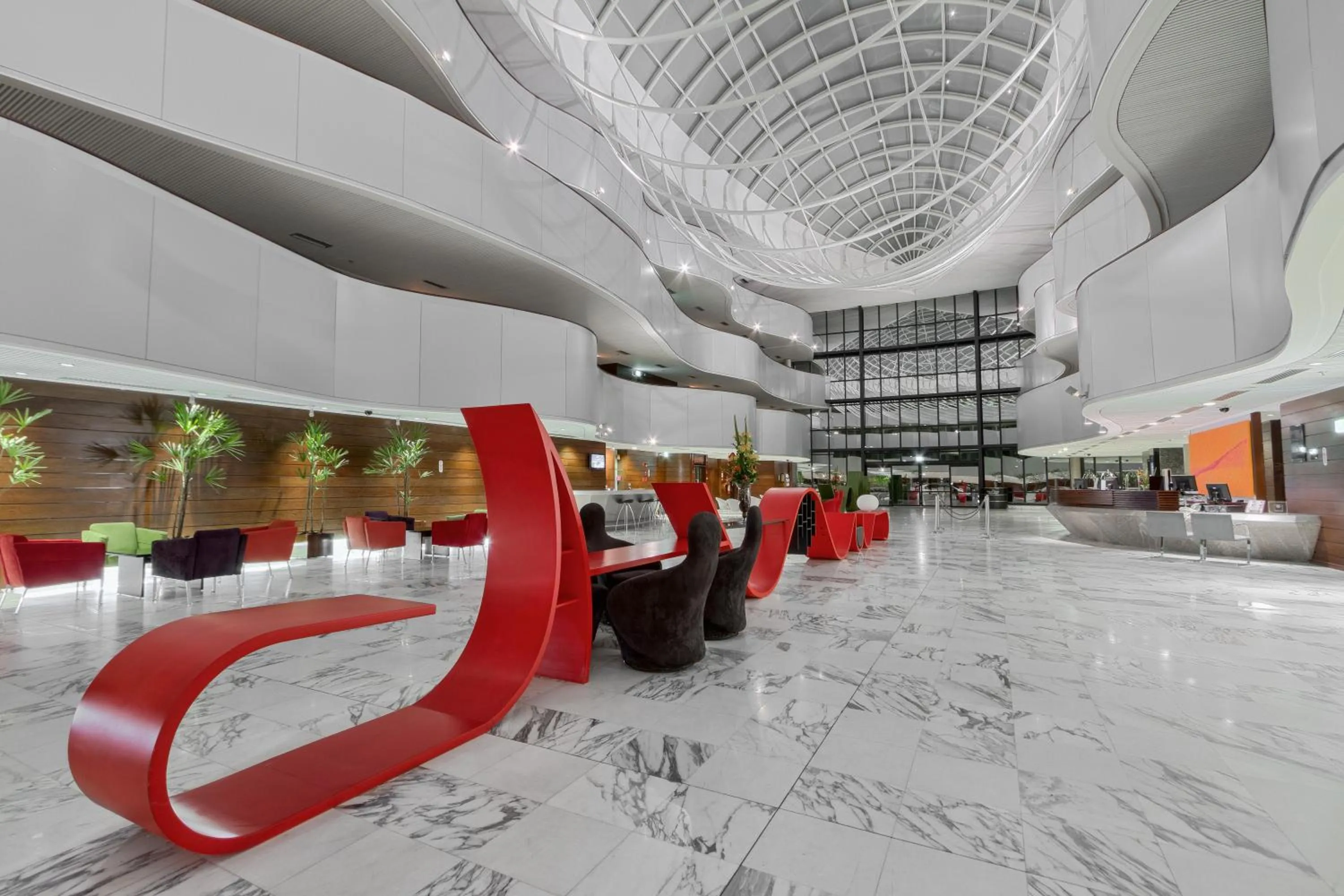 Lobby or reception in Royal Tulip Brasília Alvorada