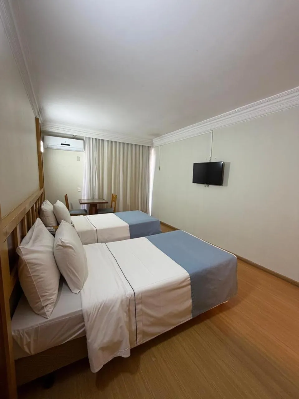 Bed in Monumental Bittar Hotel