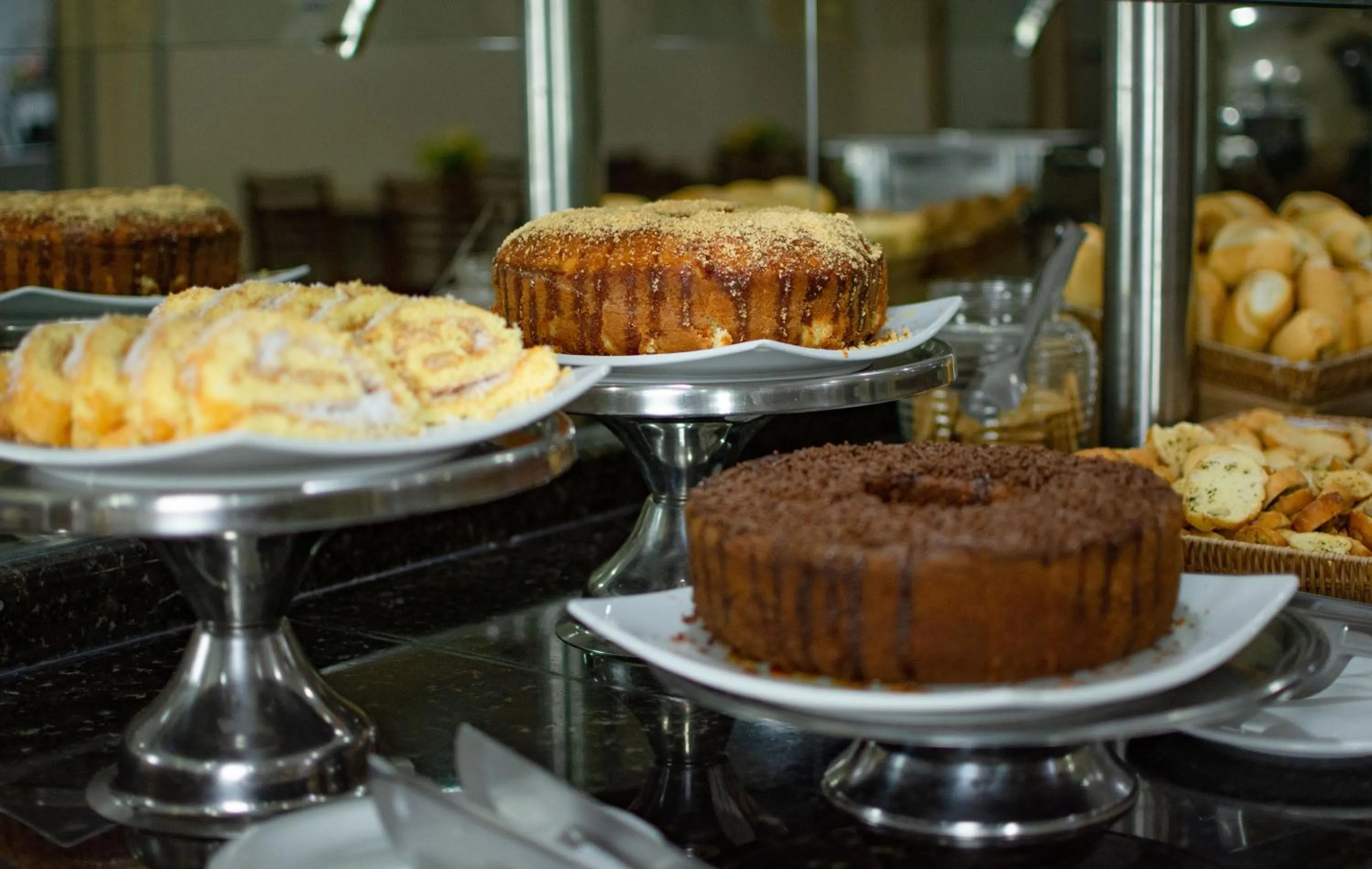 Buffet breakfast in Hotel Dan Inn Express Foz do Iguaçu By Nacional Inn