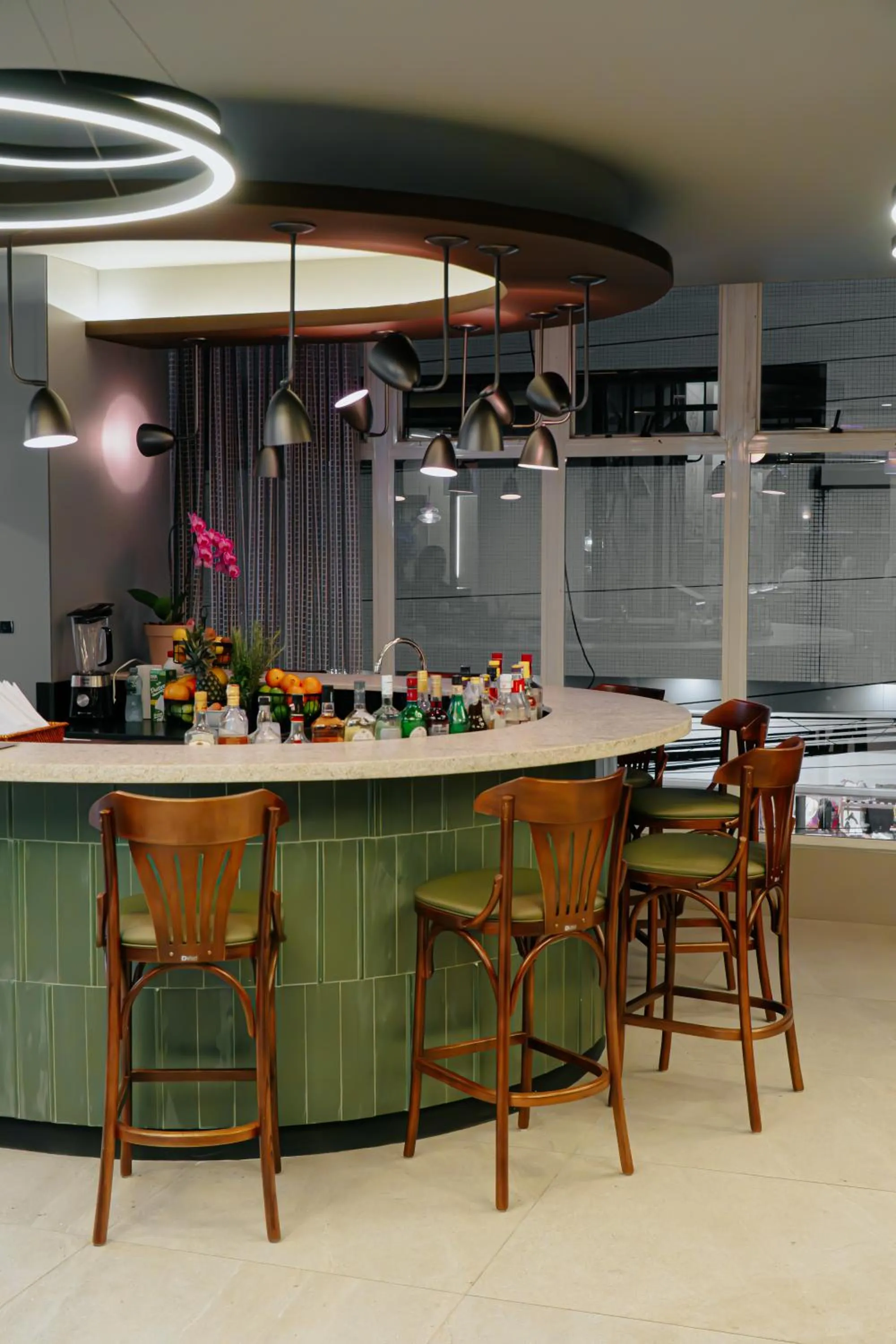 Lounge or bar in Hotel Plaza Camboriú