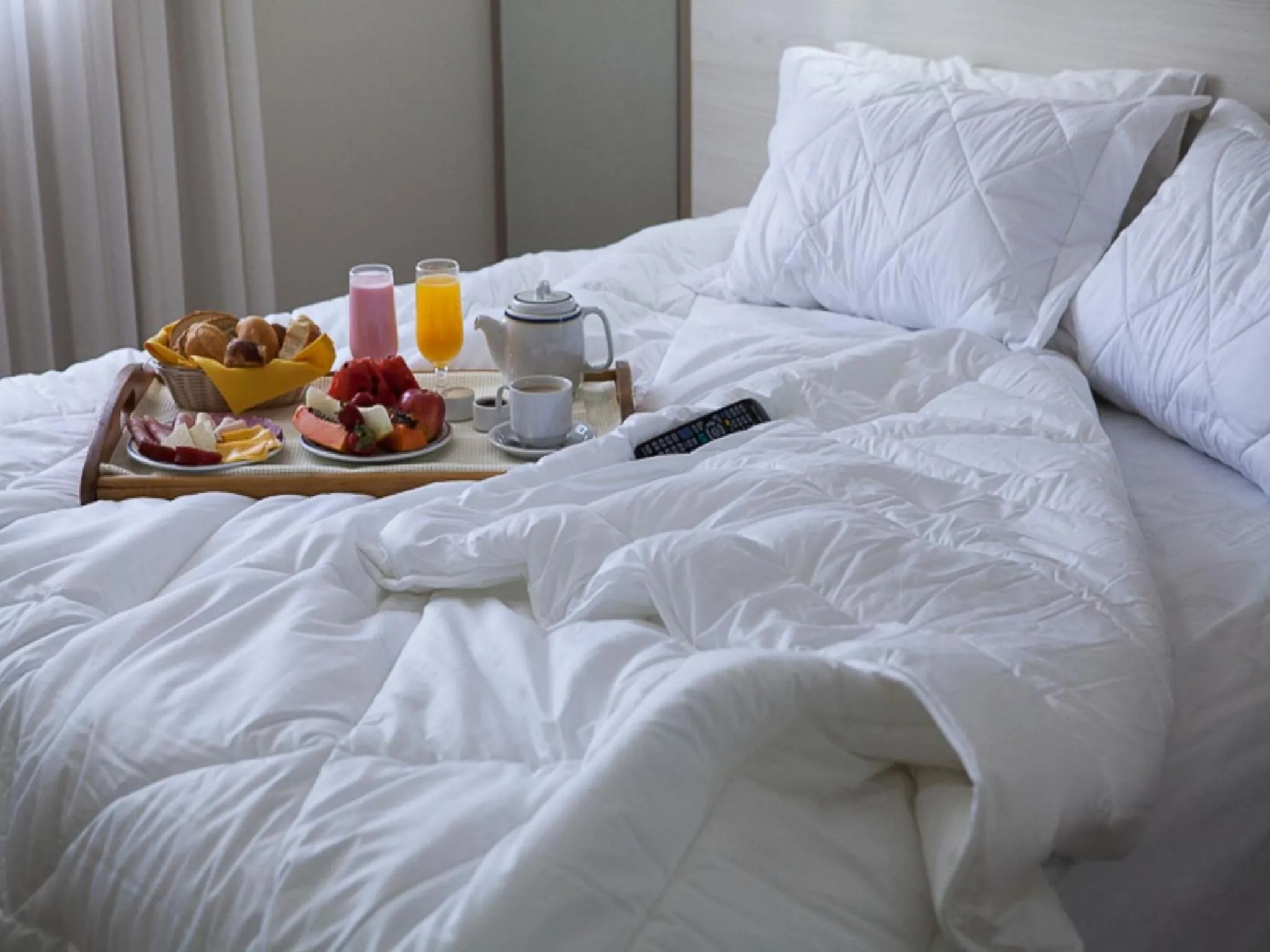 Bed in Hotel Plaza Camboriú