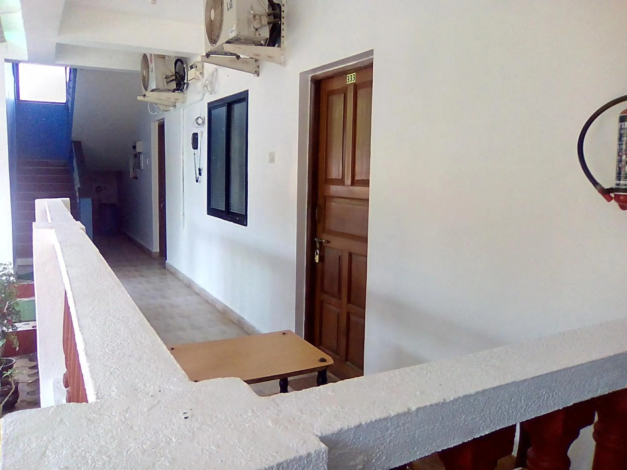 Facade/entrance in Vincent's Holiday Home