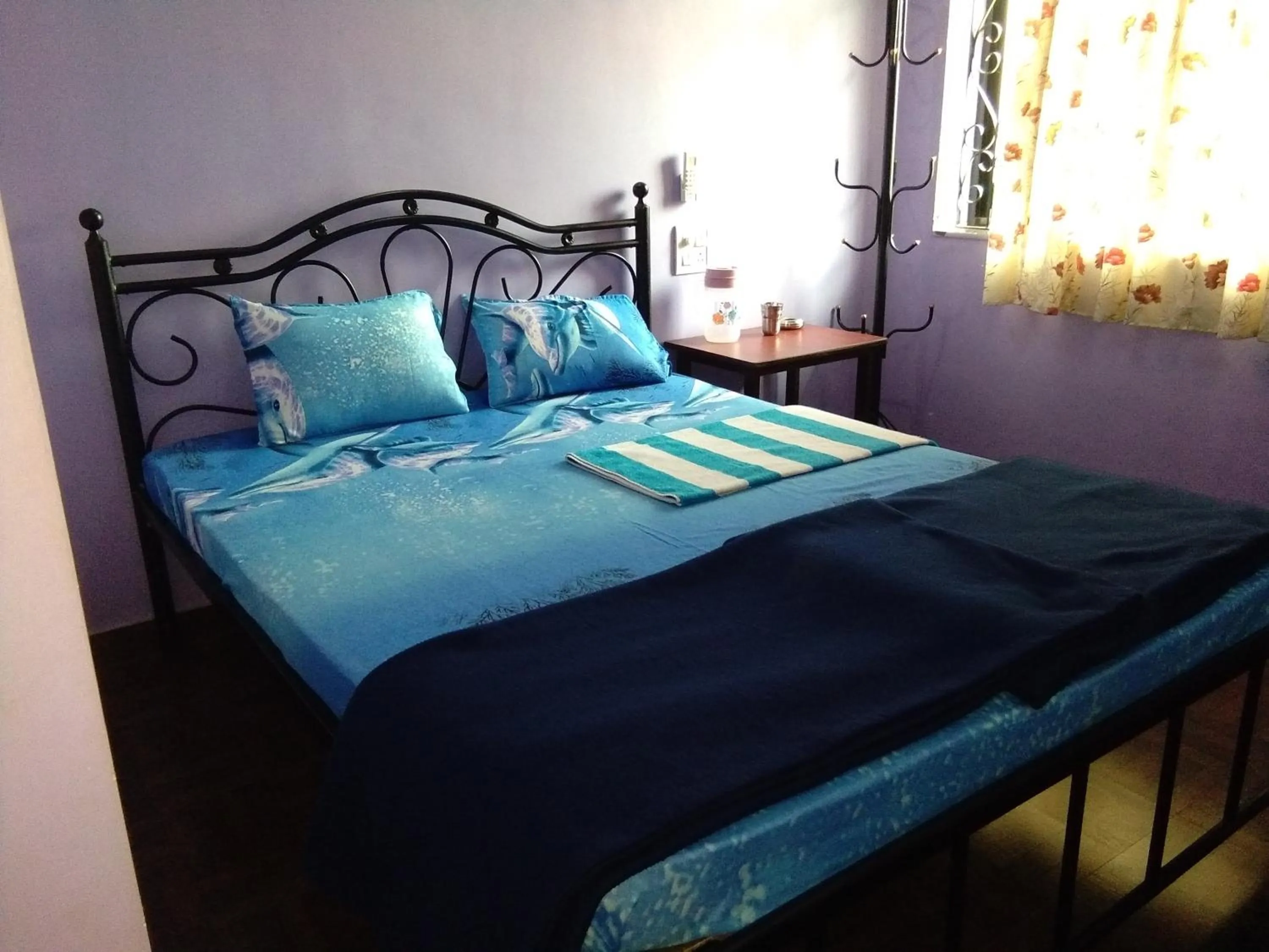 Bedroom, Bed in Vincent's Holiday Home