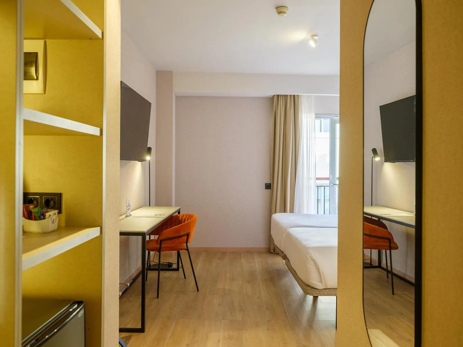 TV and multimedia, Bed in Hotel Taburiente S.C.Tenerife