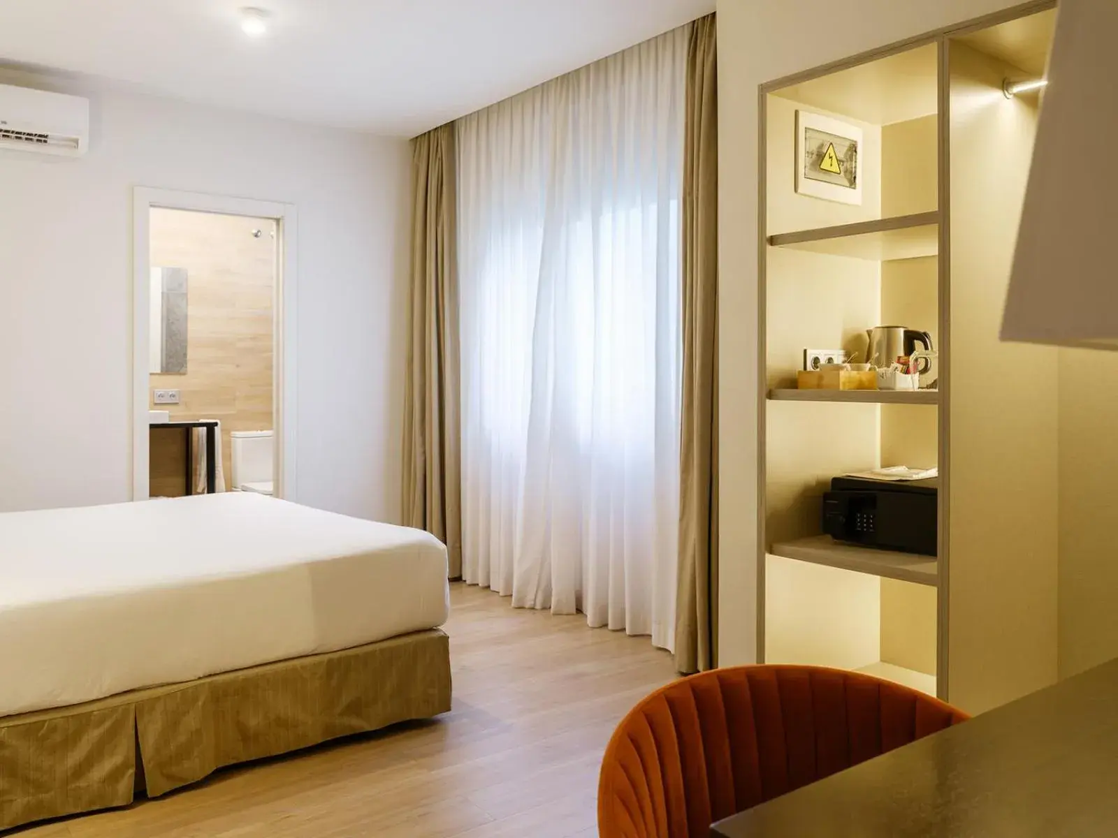 Bed in Hotel Taburiente S.C.Tenerife Bed in Hotel Taburiente S.C.Tenerife