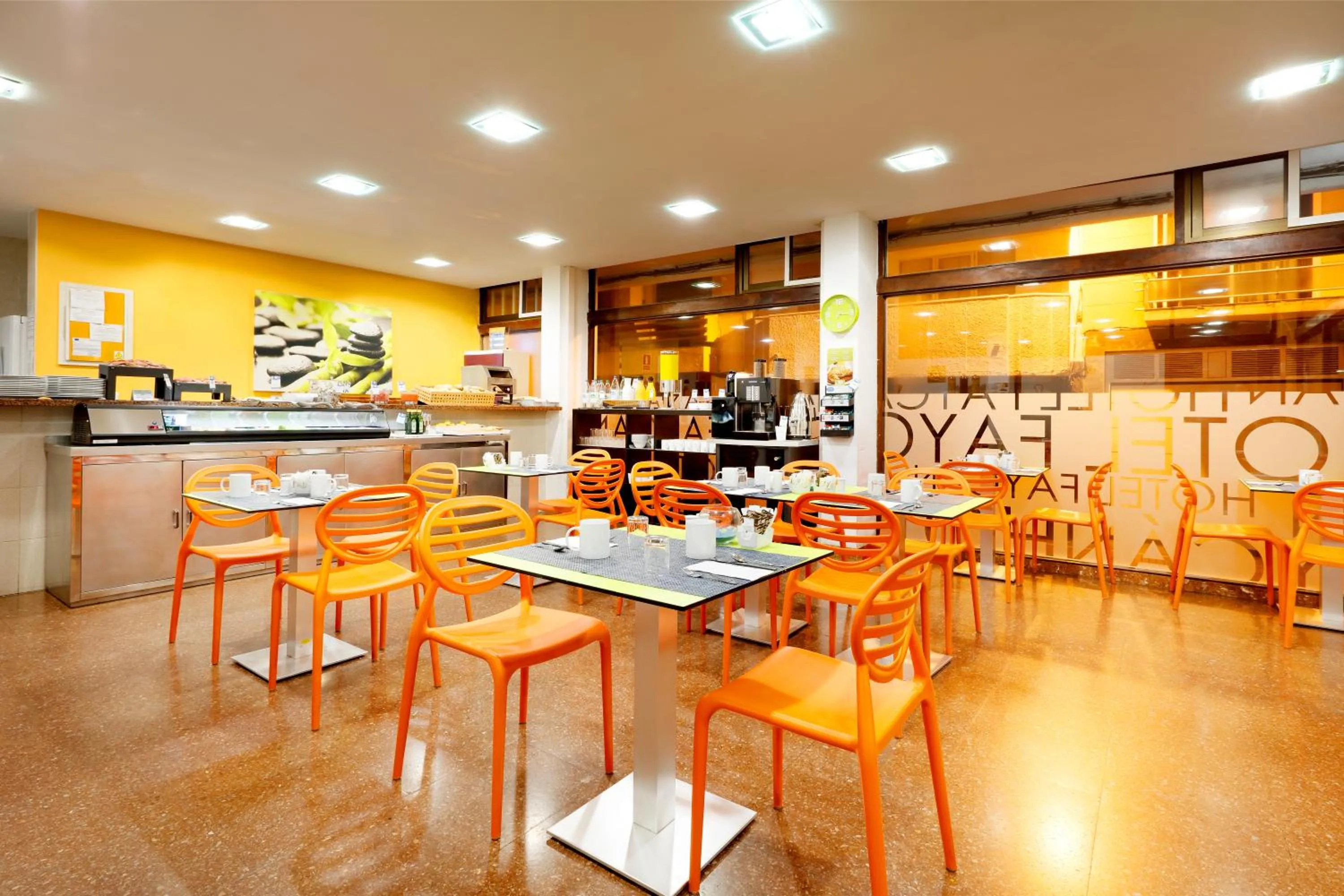 Restaurant/places to eat in Crisol Faycán