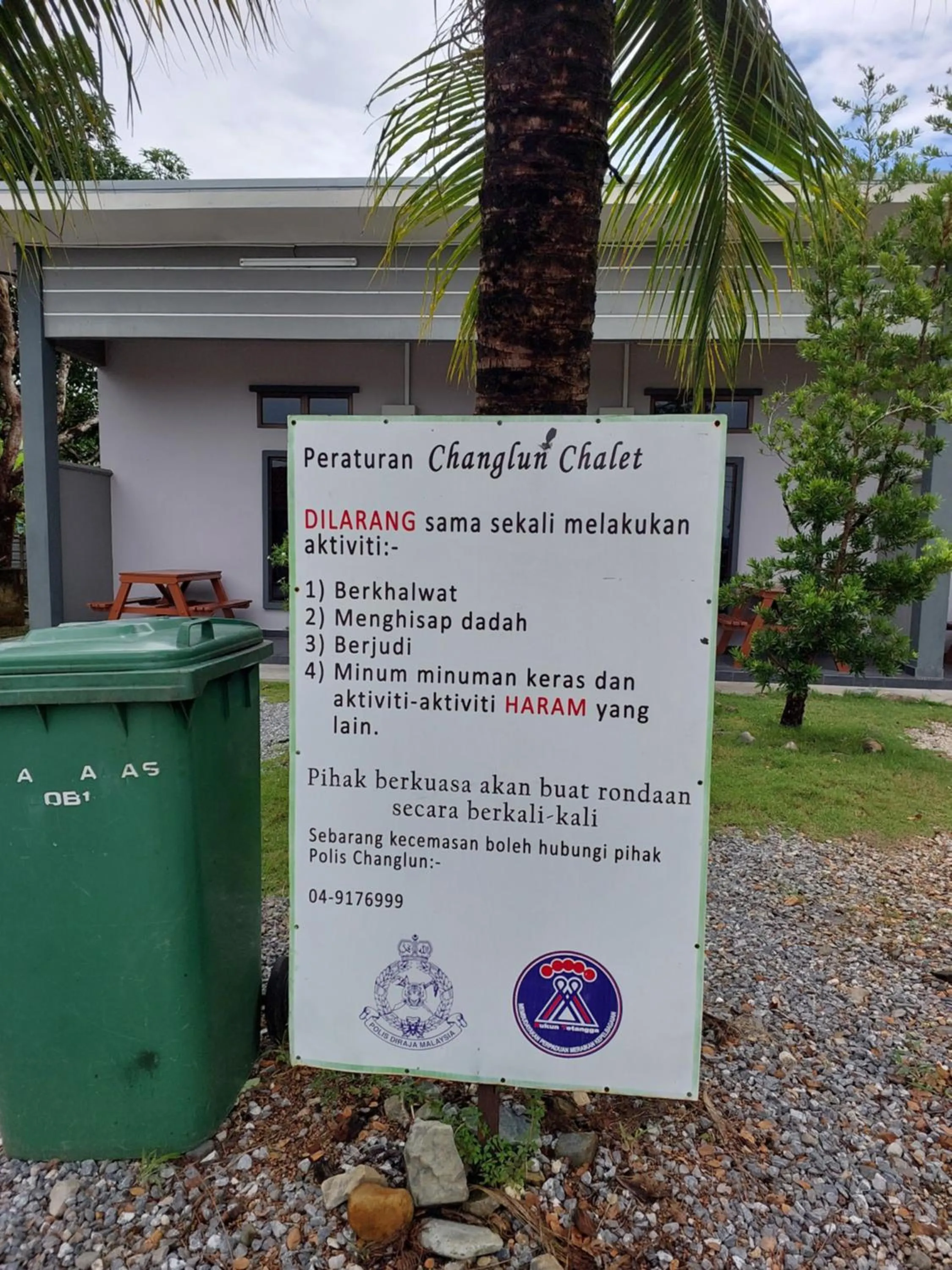 Property building in Changlun Chalet