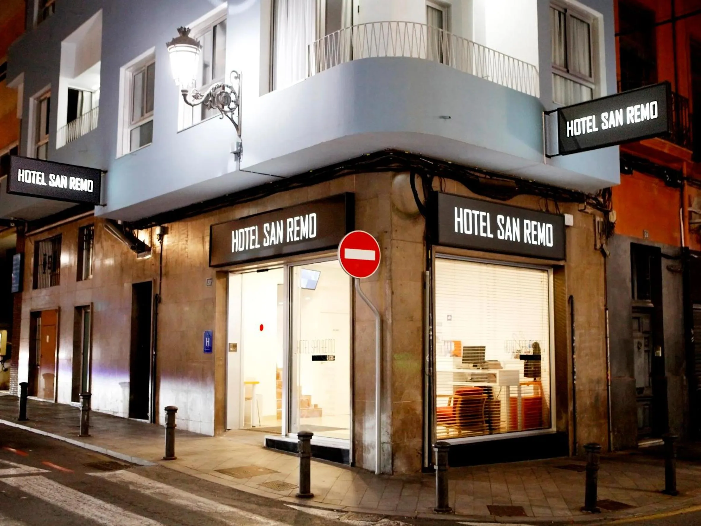 Facade/entrance in San Remo