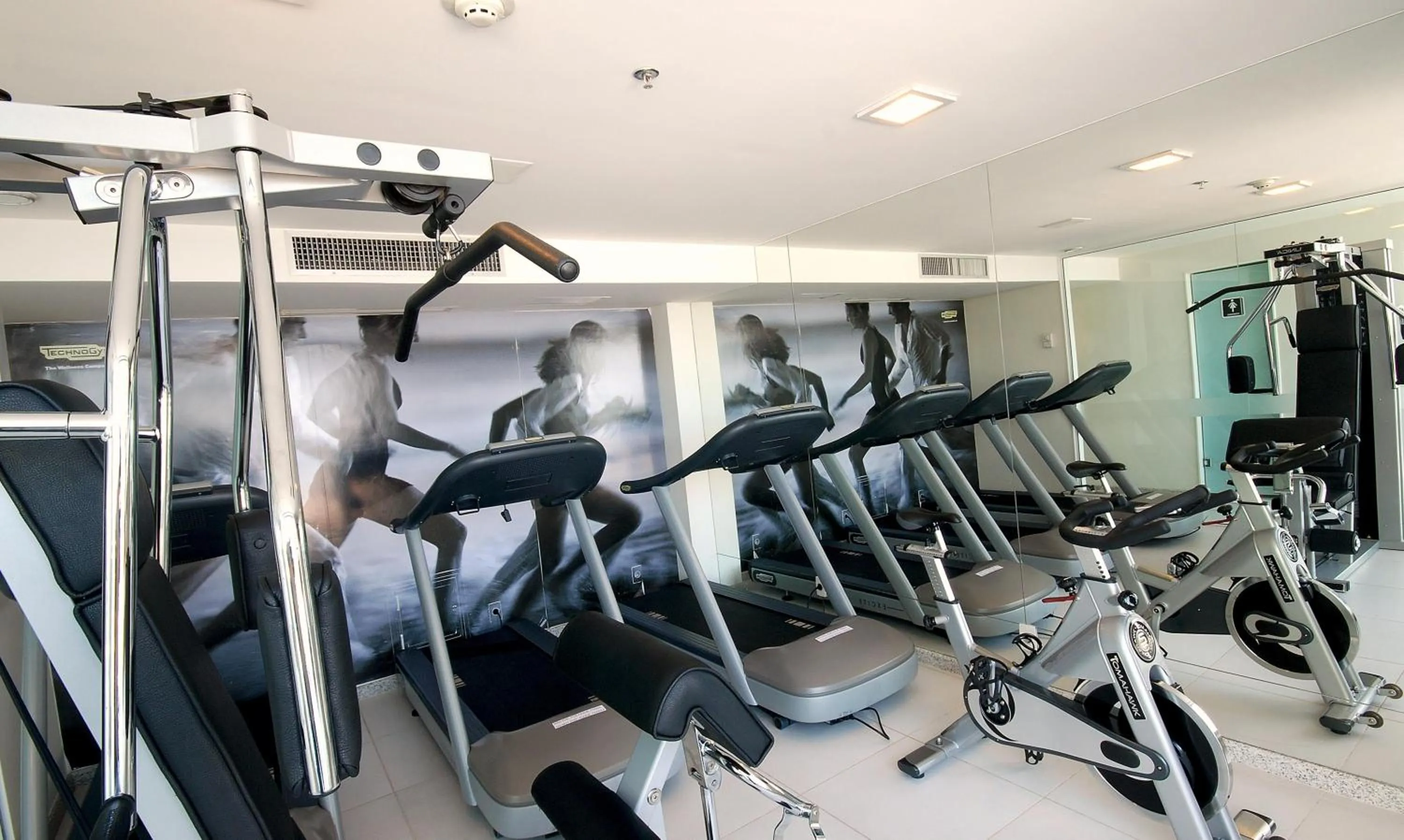 Fitness centre/facilities in Arena Copacabana Hotel