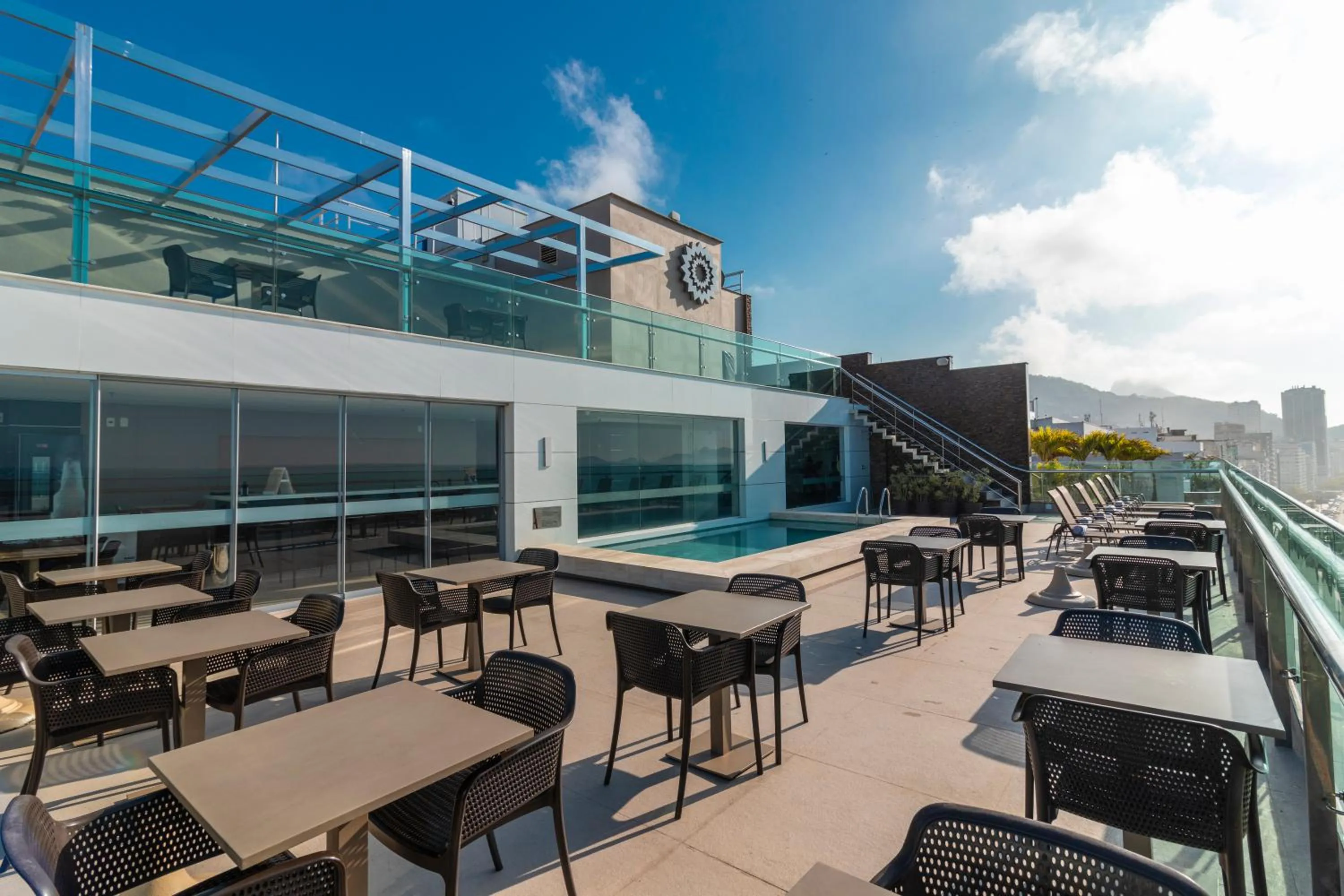 Pool view in Arena Copacabana Hotel