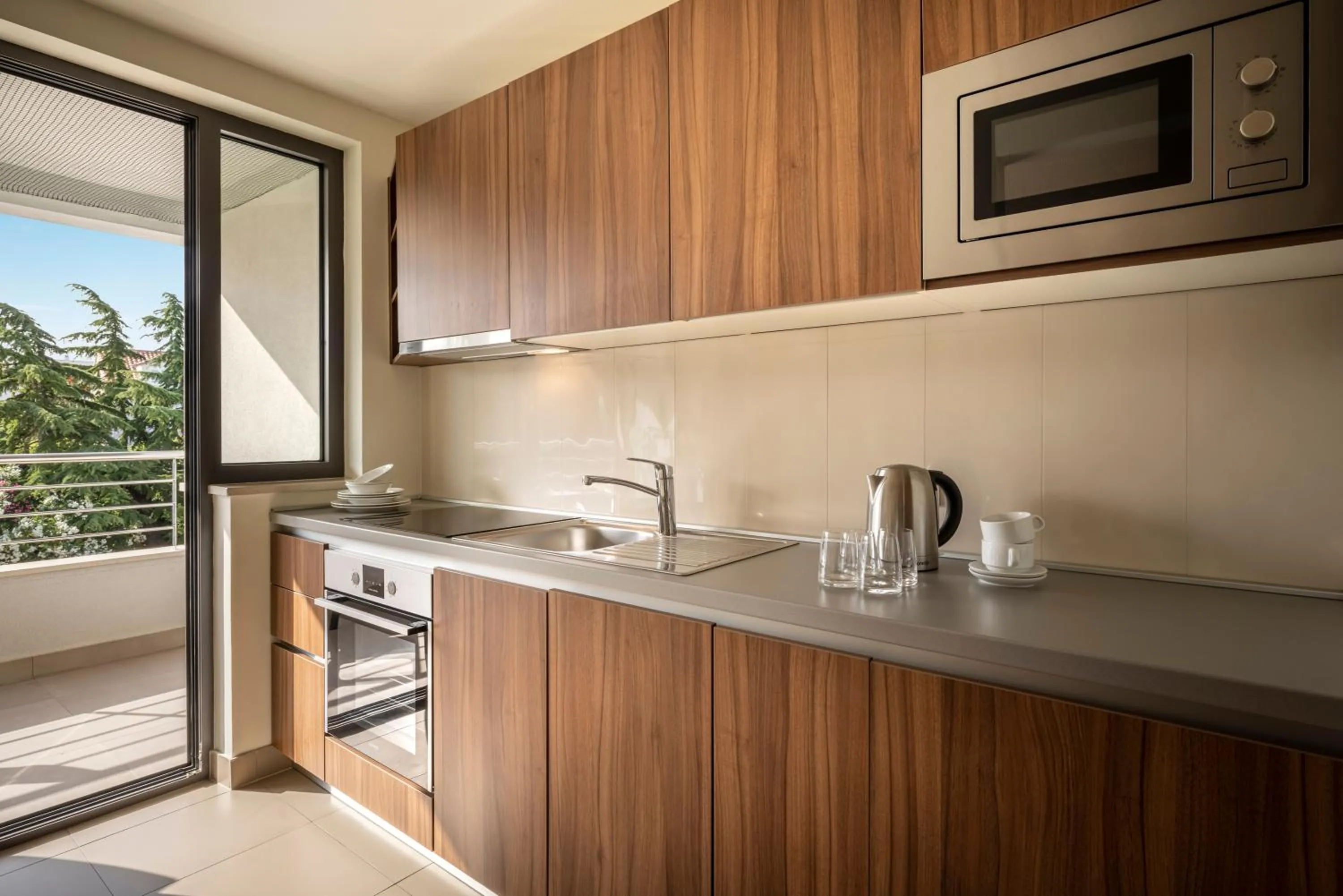 Kitchen or kitchenette in Maistra Select Srebreno Premium Apartments