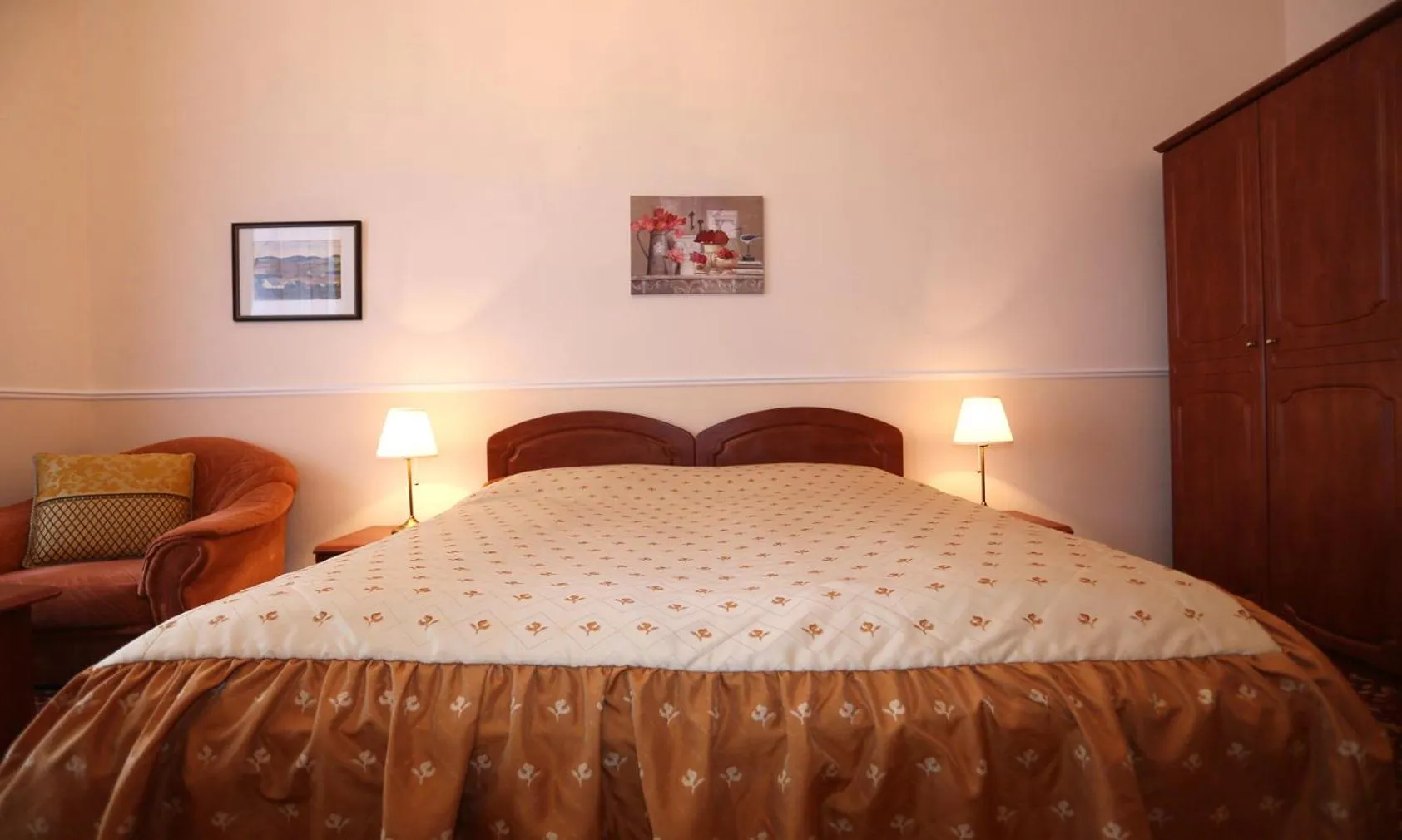 Bed in Spa Hotel Purkyně