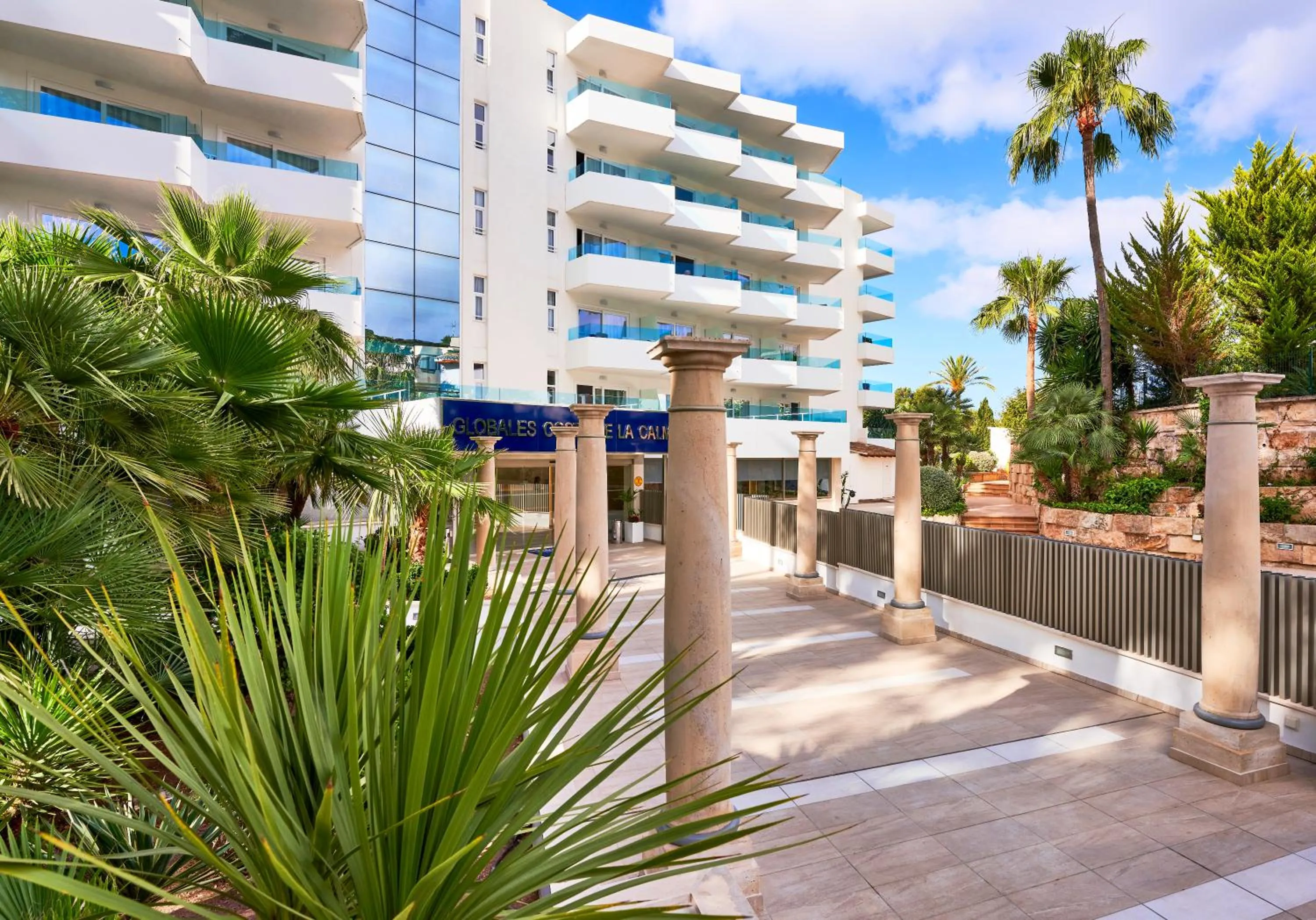 Property building in Globales Costa de la Calma