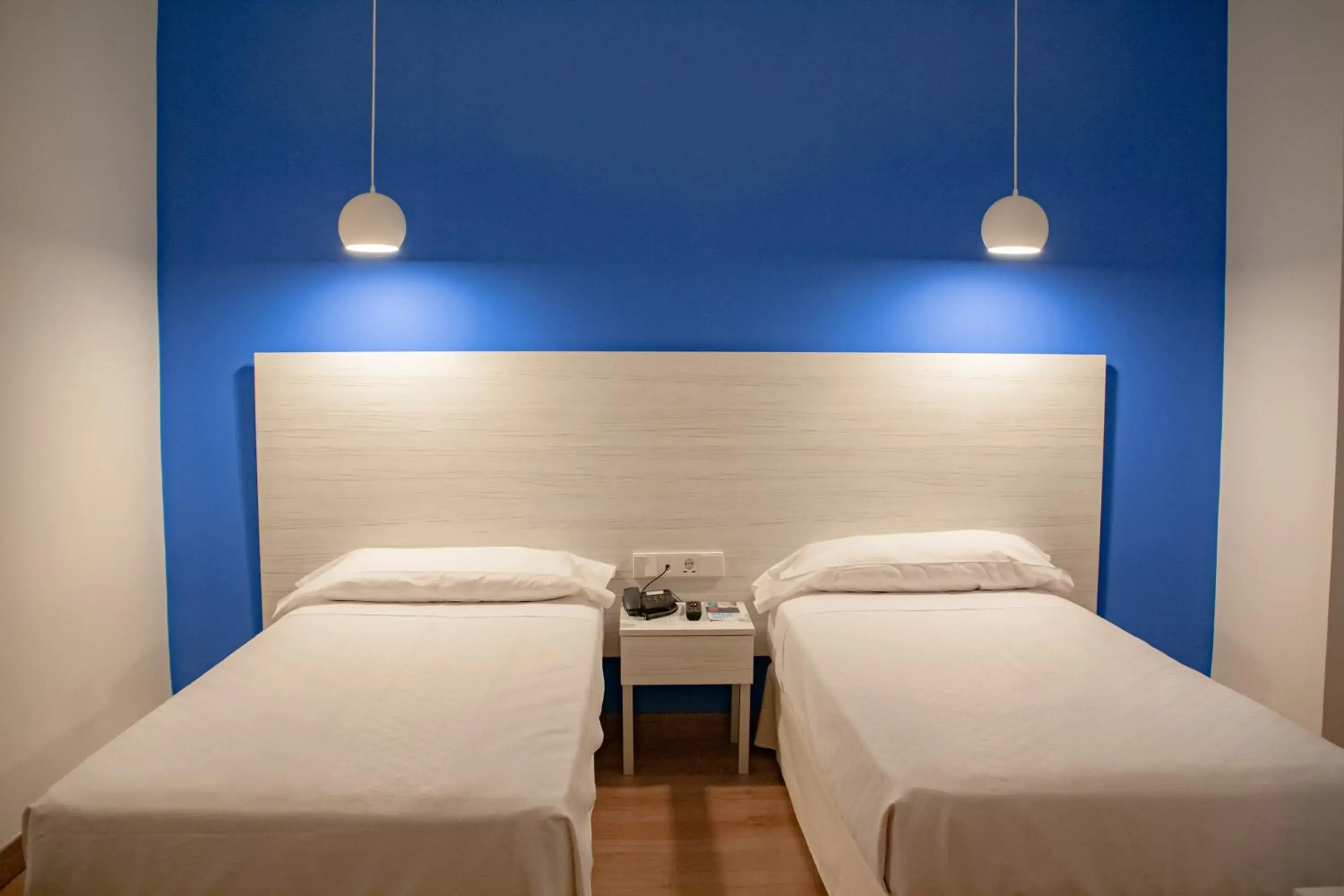 Superior Twin Room in Hotel Universal Murcia Superior Twin Room in Hotel Universal Murcia