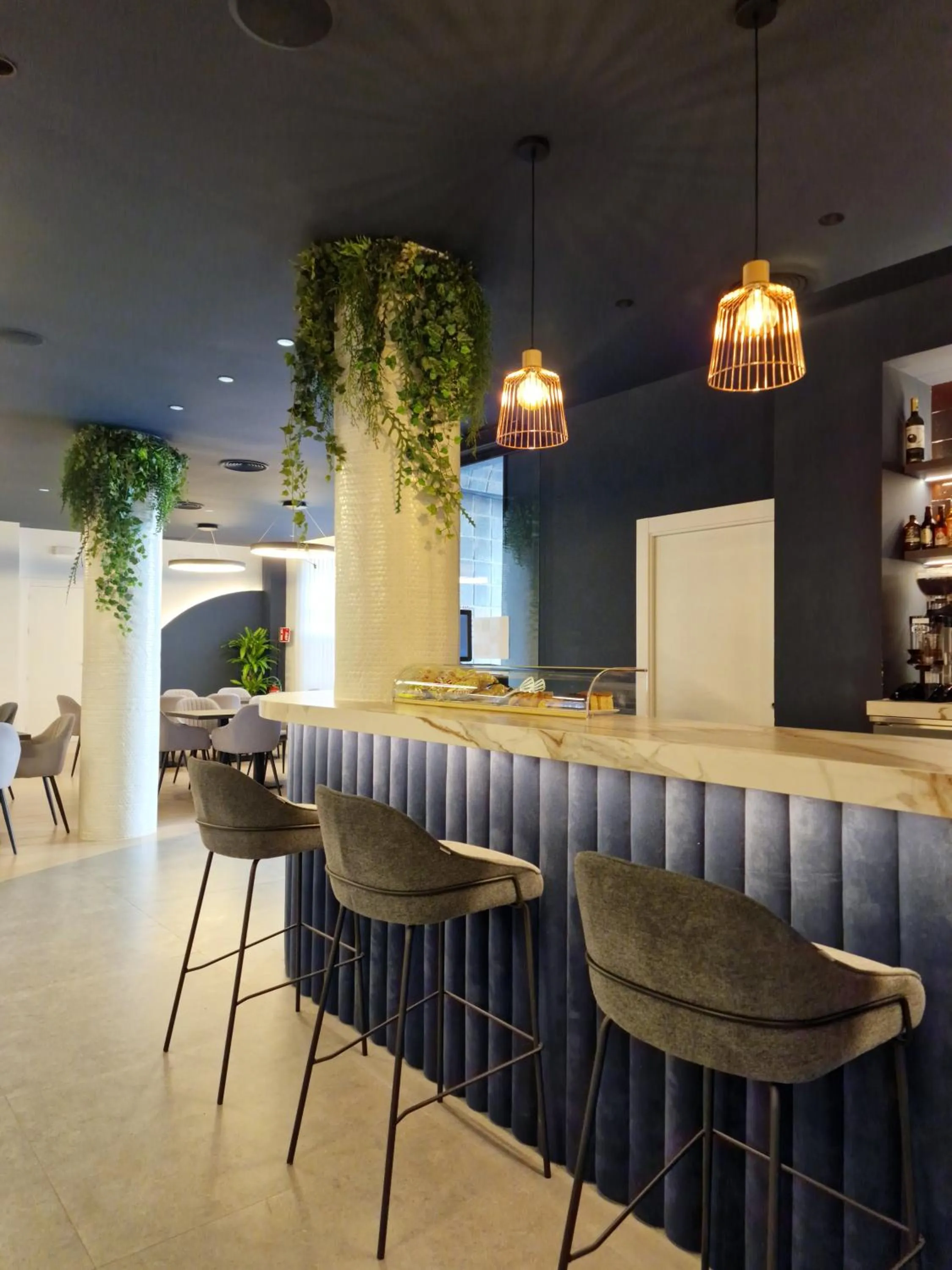 Lounge or bar in Hotel Universal Murcia