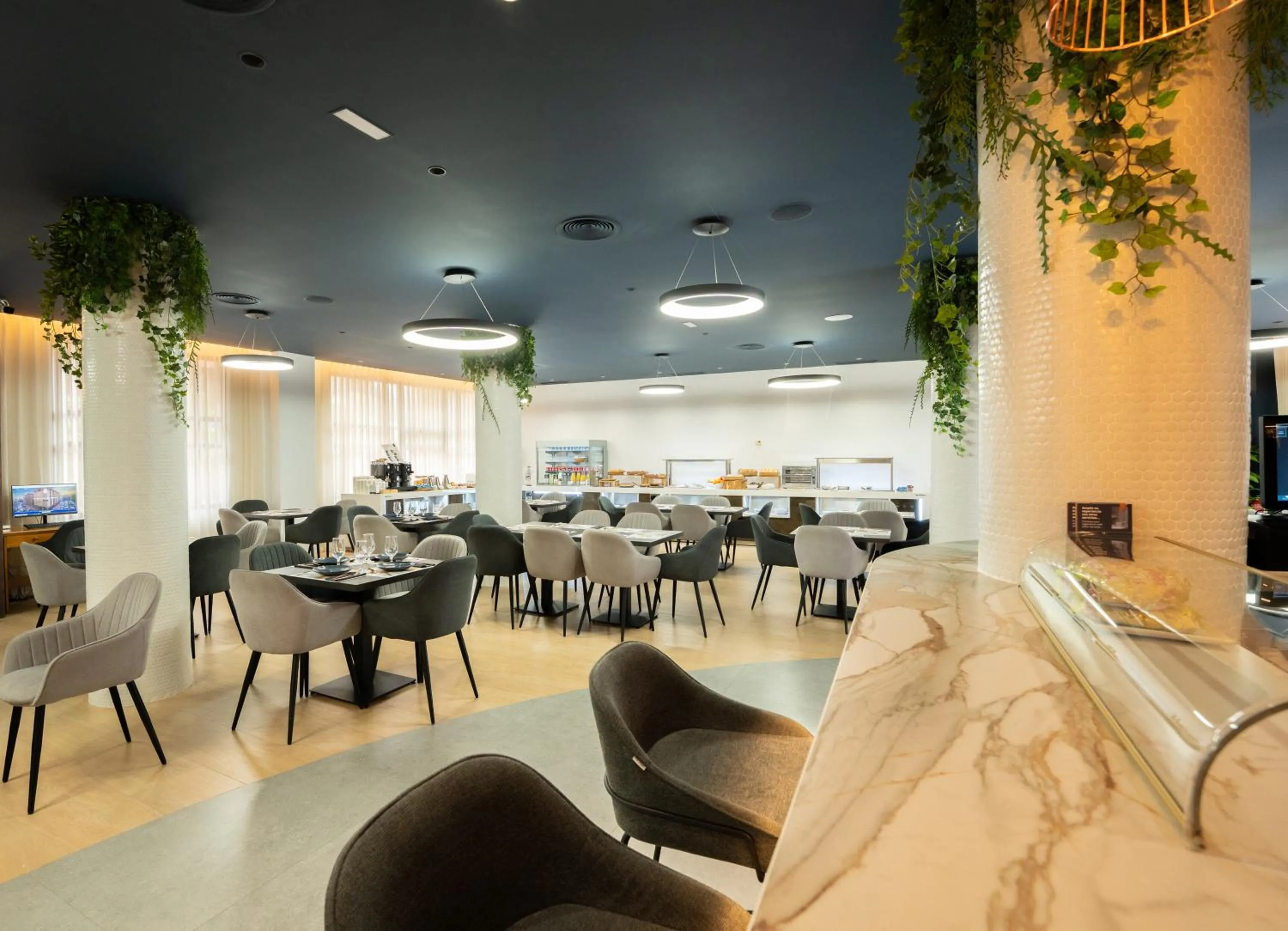 Lounge or bar in Hotel Universal Murcia