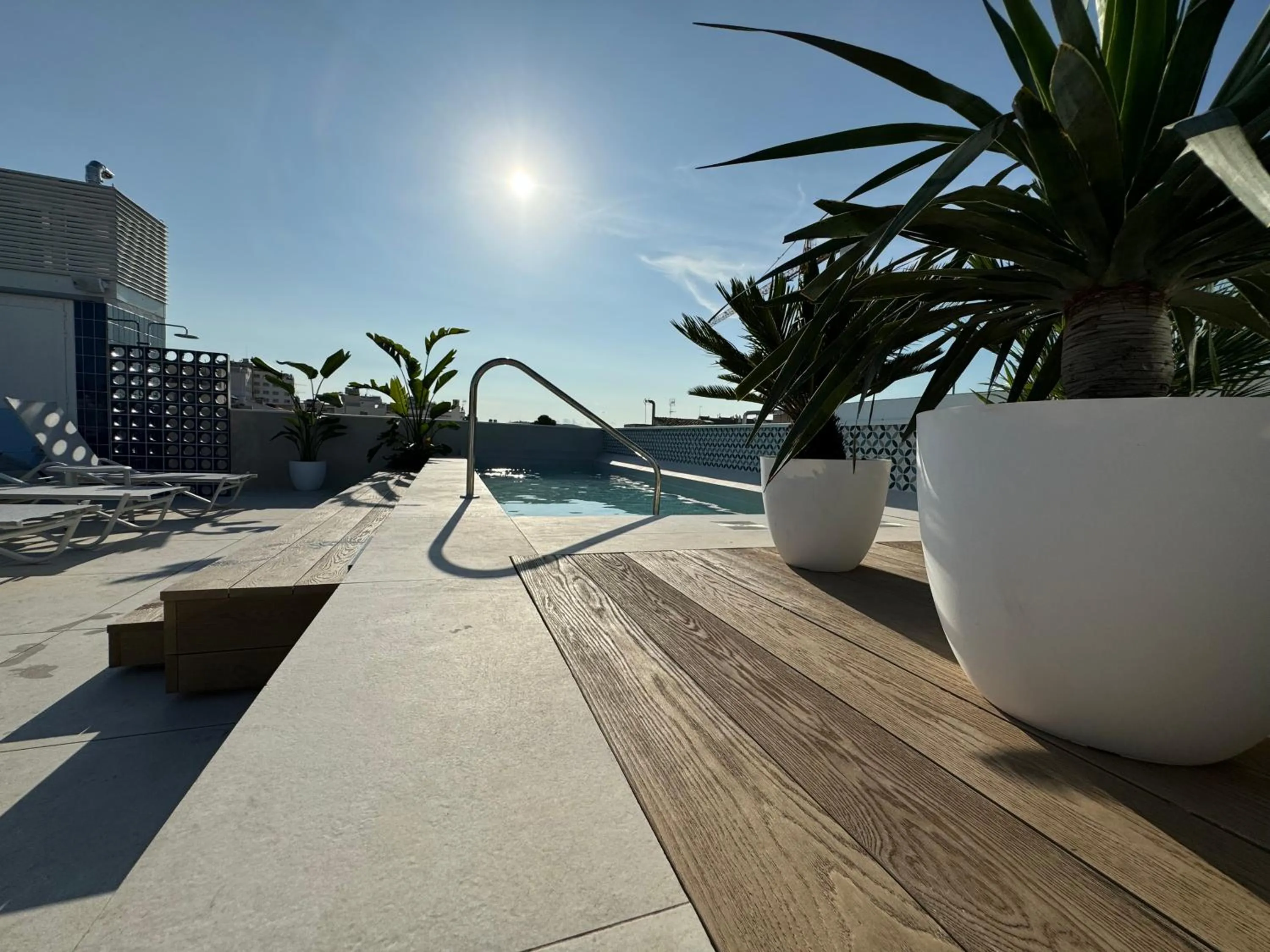 Swimming pool in Alenti Sitges Hotel