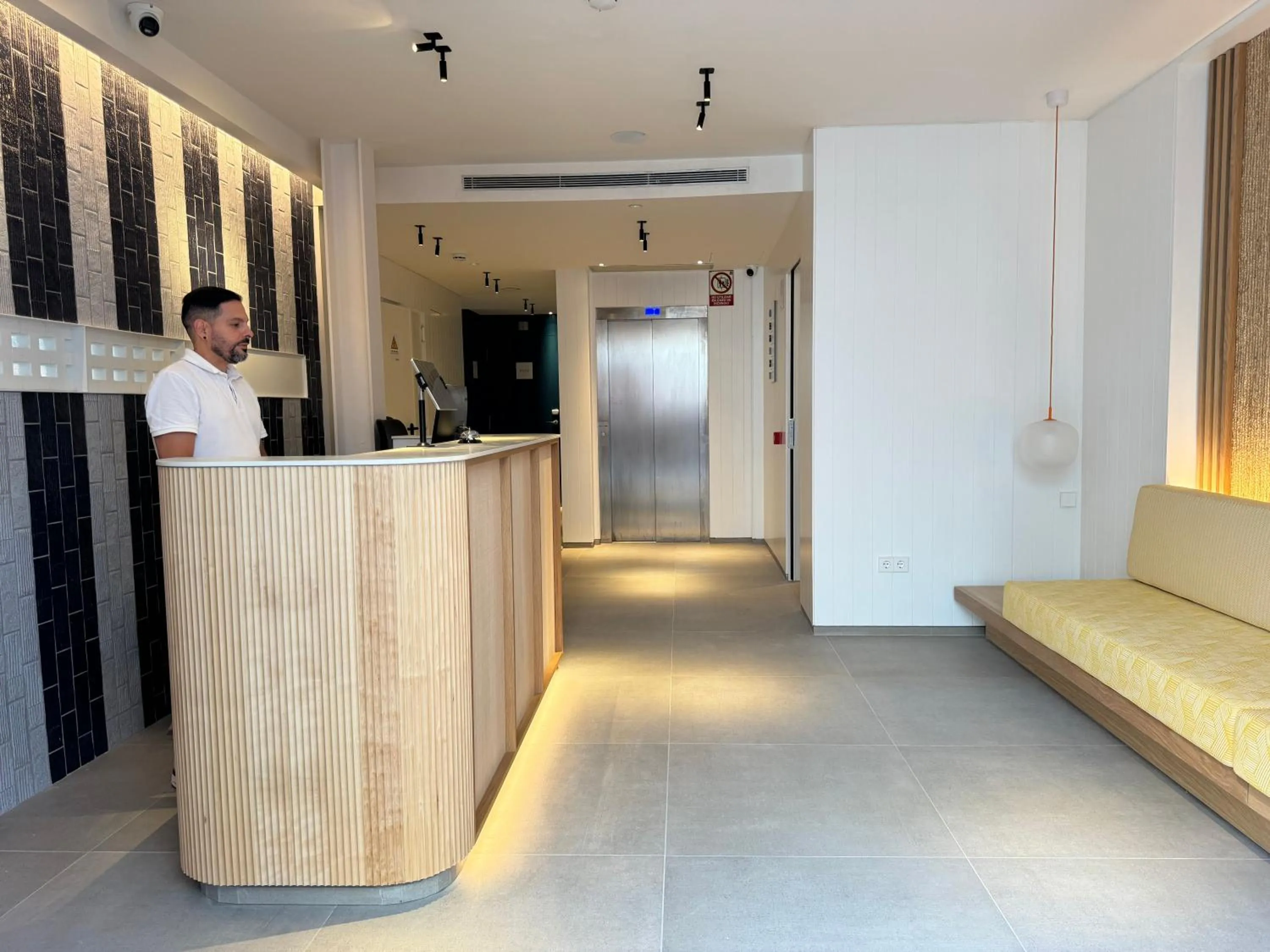 Lobby or reception in Alenti Sitges Hotel