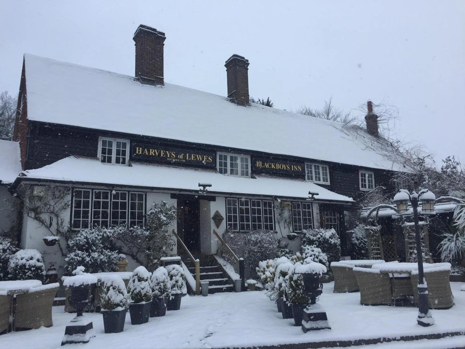 Property building in The Blackboys Inn