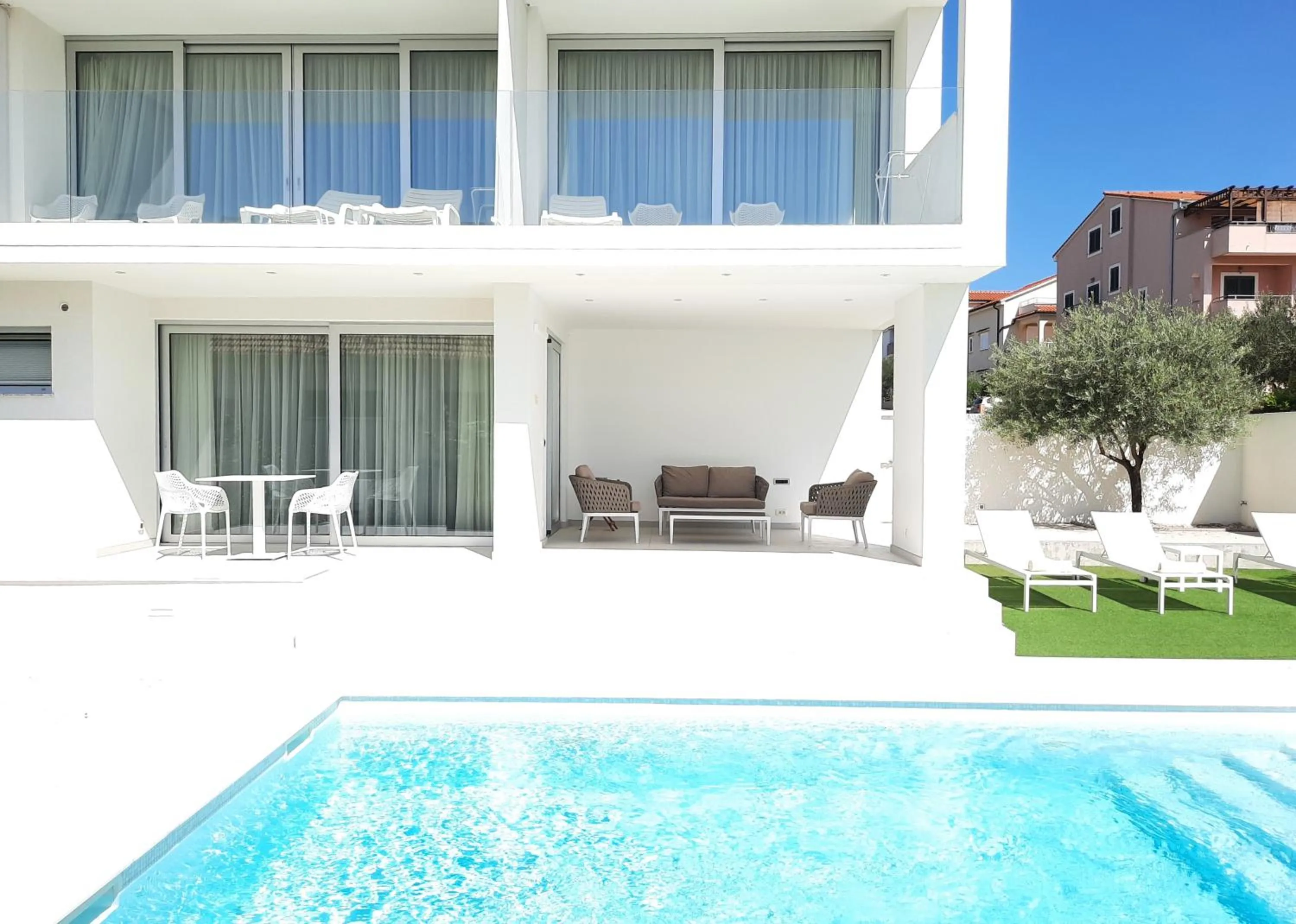 Pool view in B&B Demar Residence & Dependance