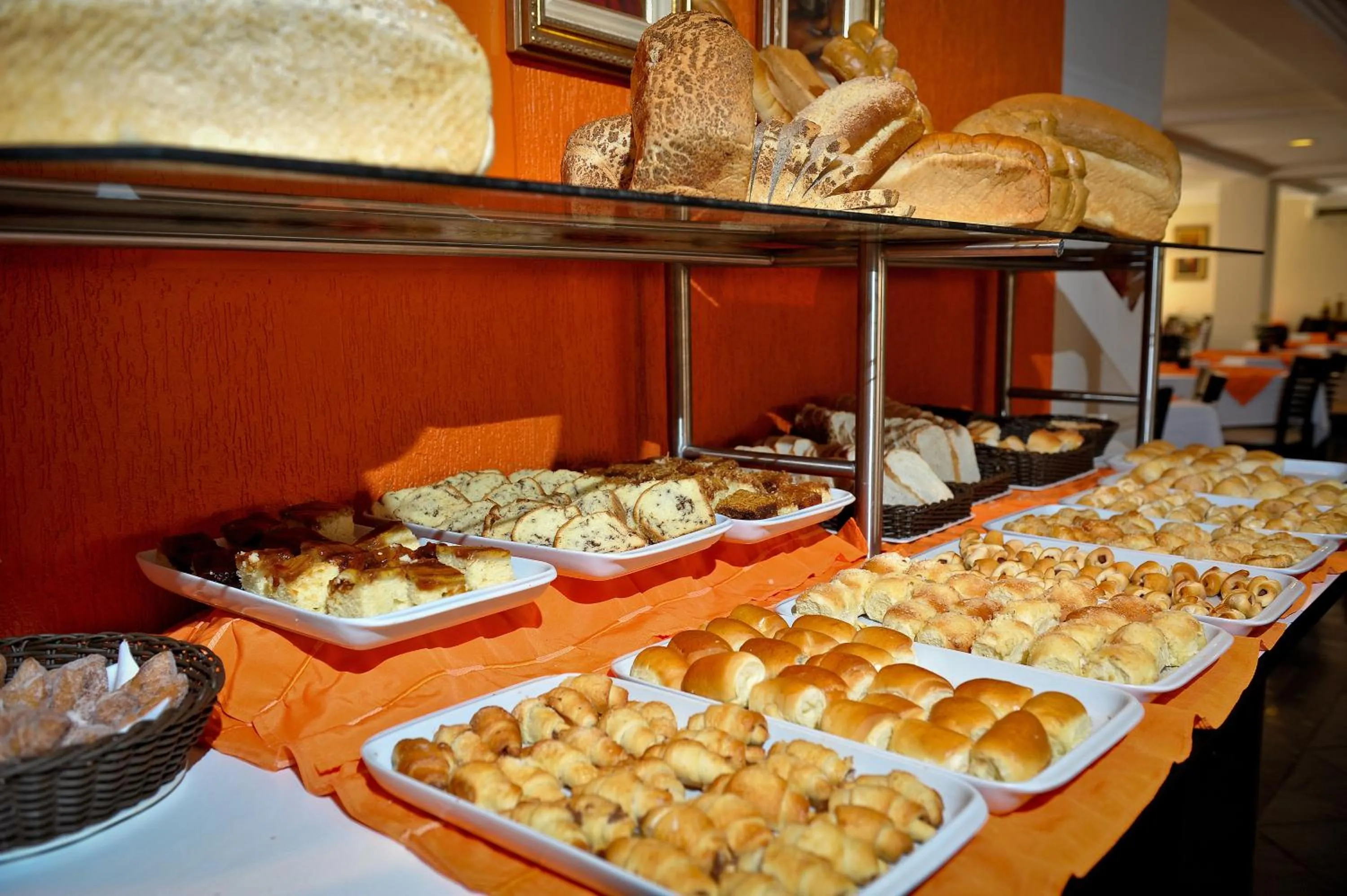 Food and drinks in Hotel Rafain Centro