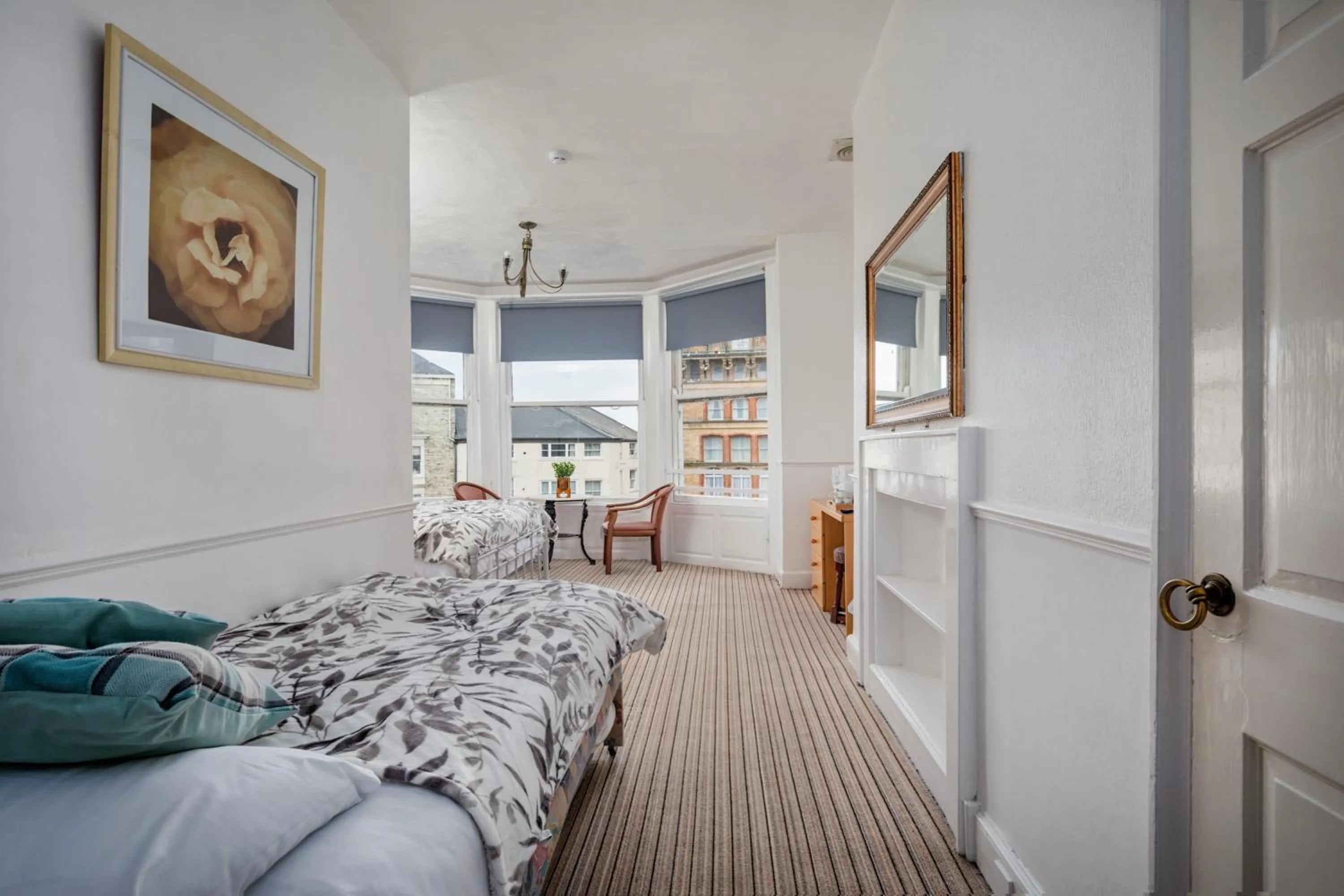 Photo of the whole room, Bed in Serenity Guest House