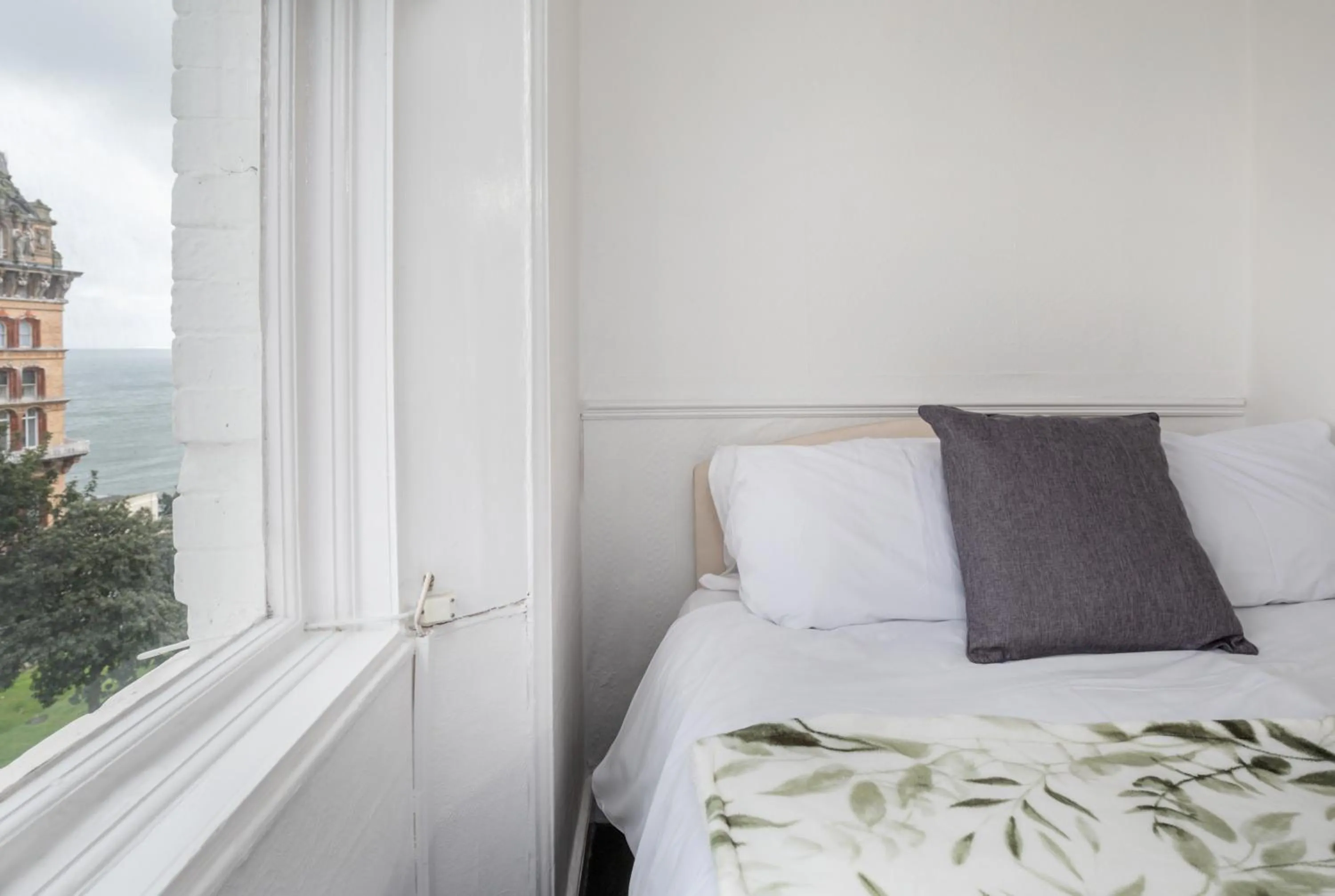 Bed in Serenity Guest House