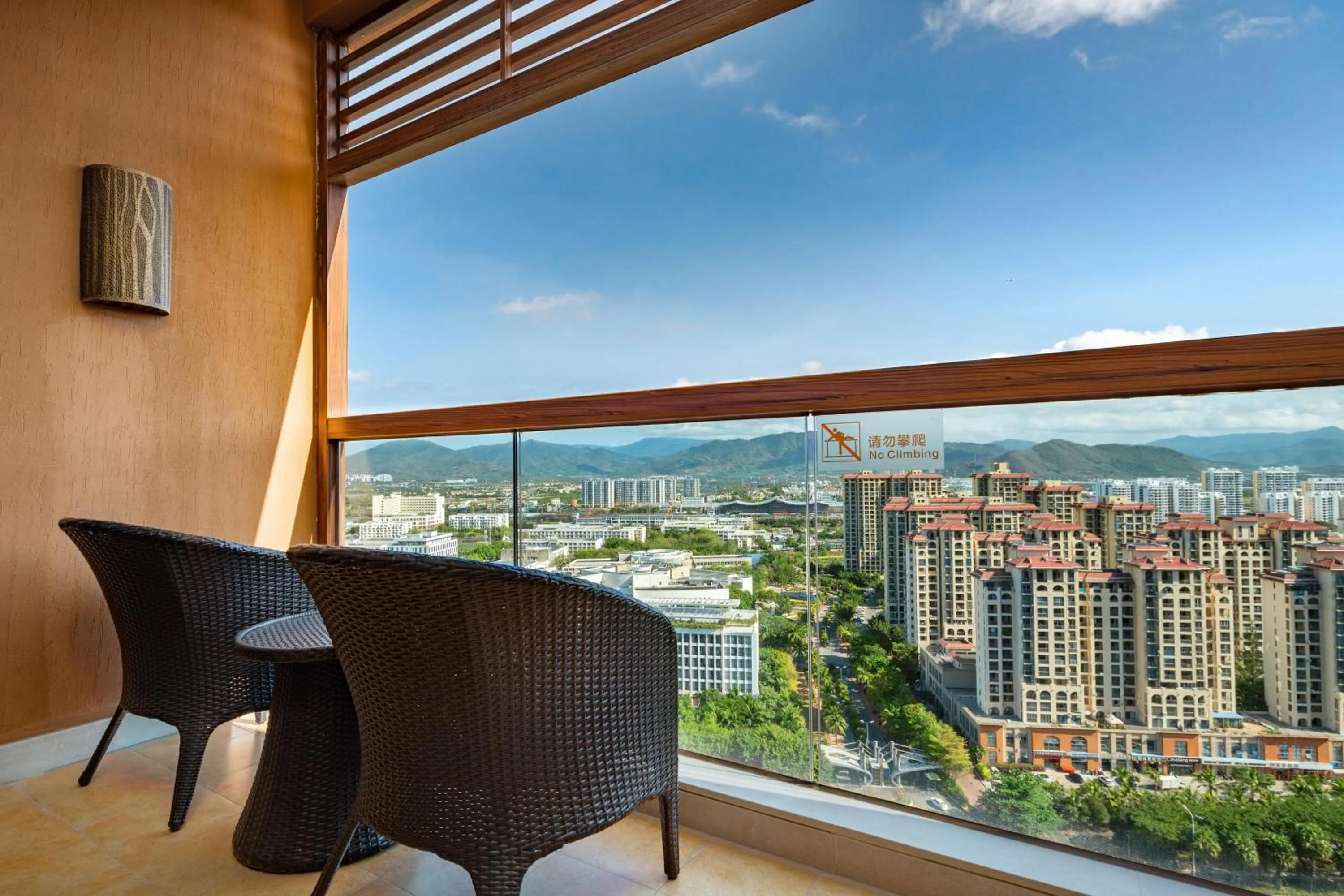 Bedroom in Mangrove Tree Resort World Sanya Bay -Elader Palm Tower