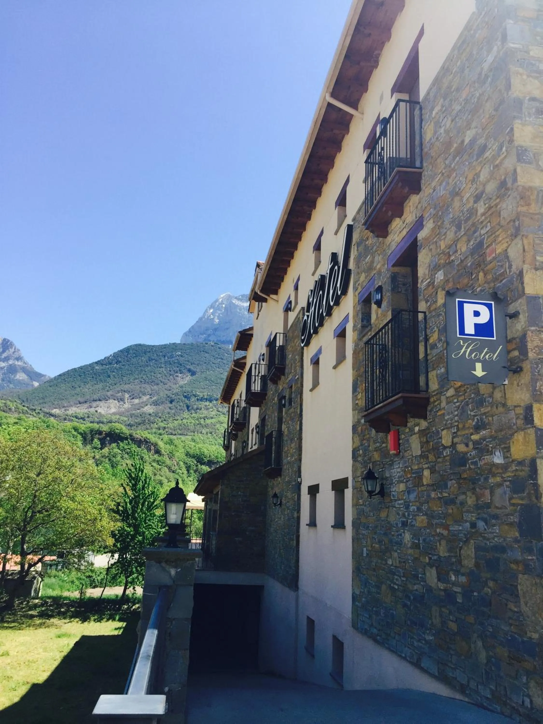 Property building in Hotel Arnal