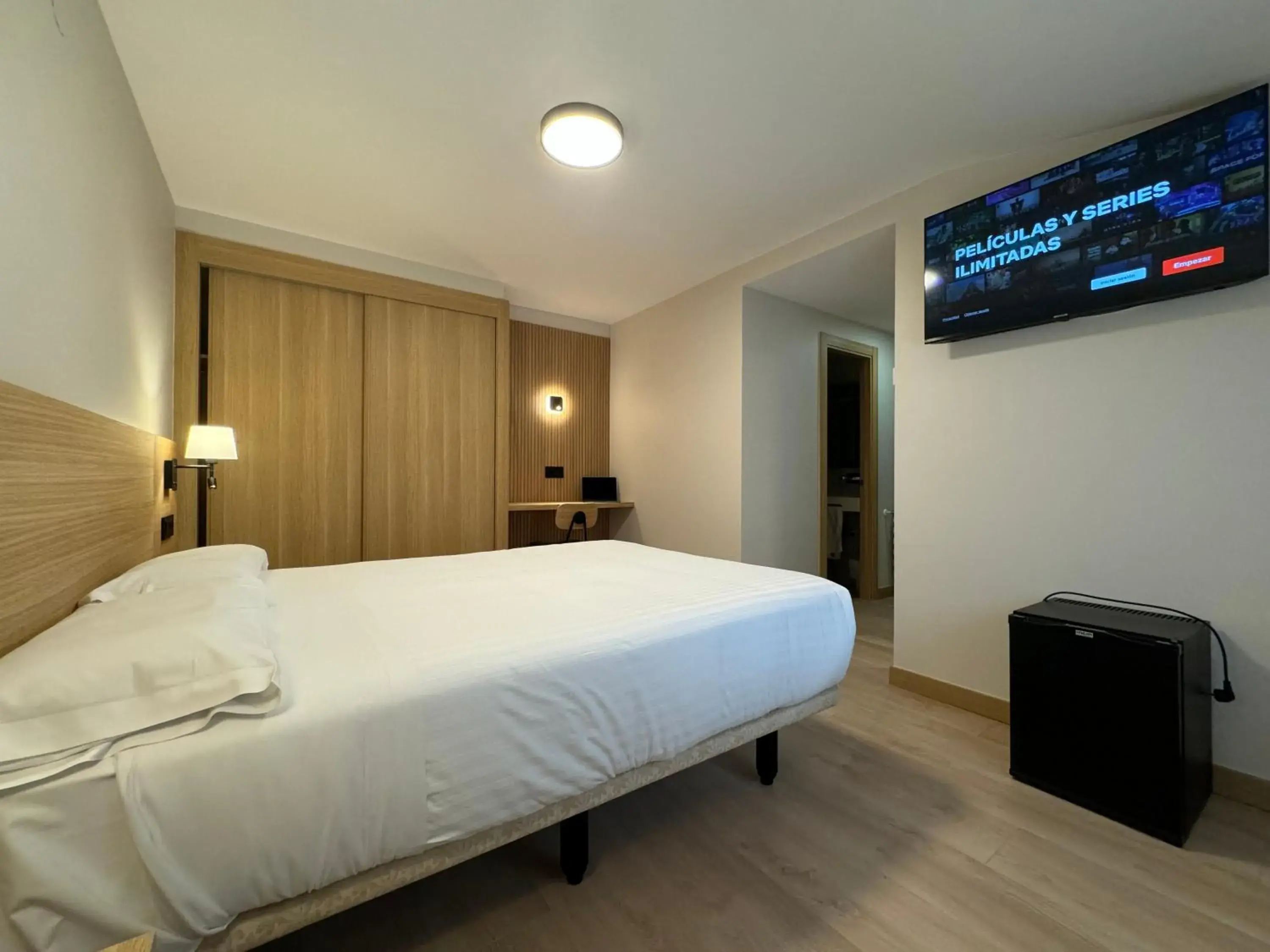 Deluxe Family Room in Hotel Europa Deluxe Family Room in Hotel Europa