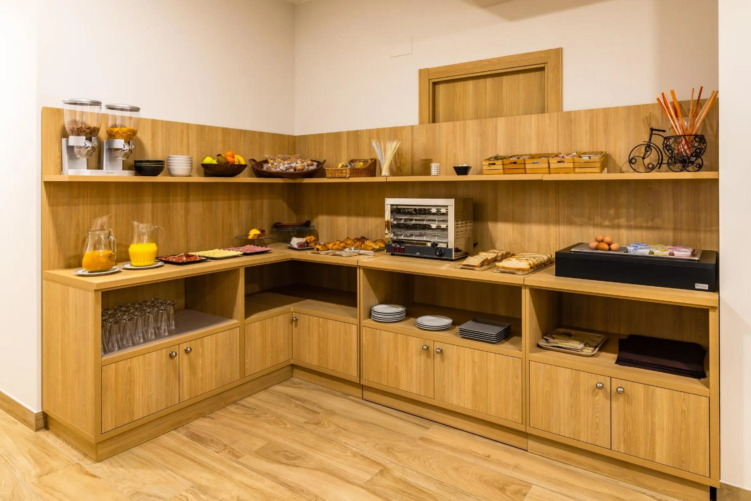 Kitchen or kitchenette in Hotel Europa