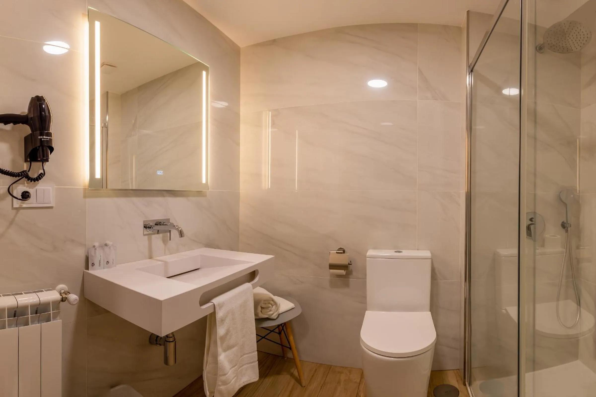 Bathroom in Hotel Europa