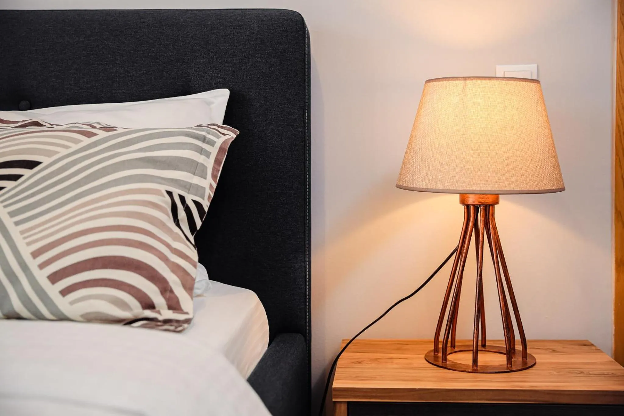 Bed in City Apartment Dorobantilor