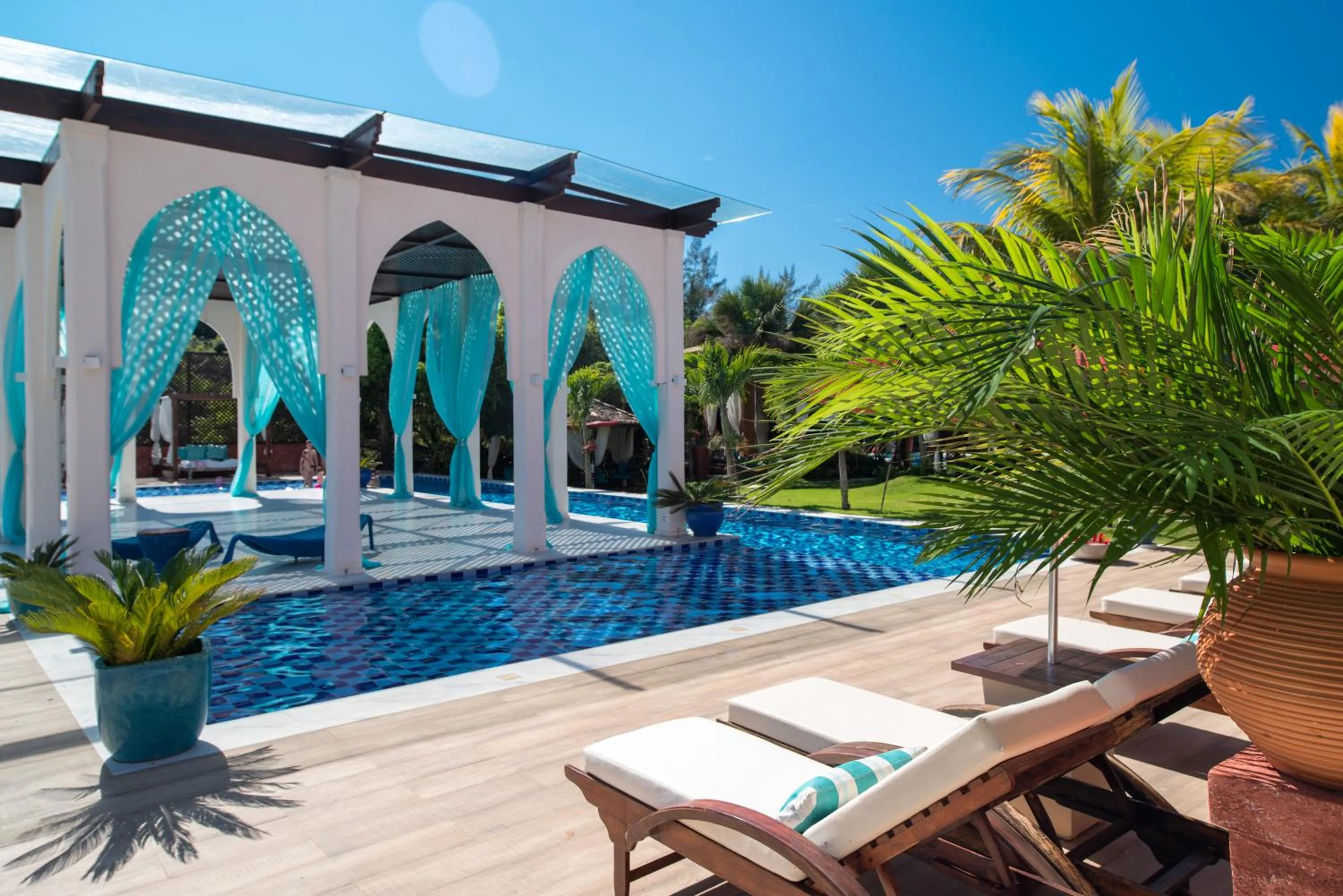 Swimming pool in Pedra da Laguna Boutique Hotel SPA