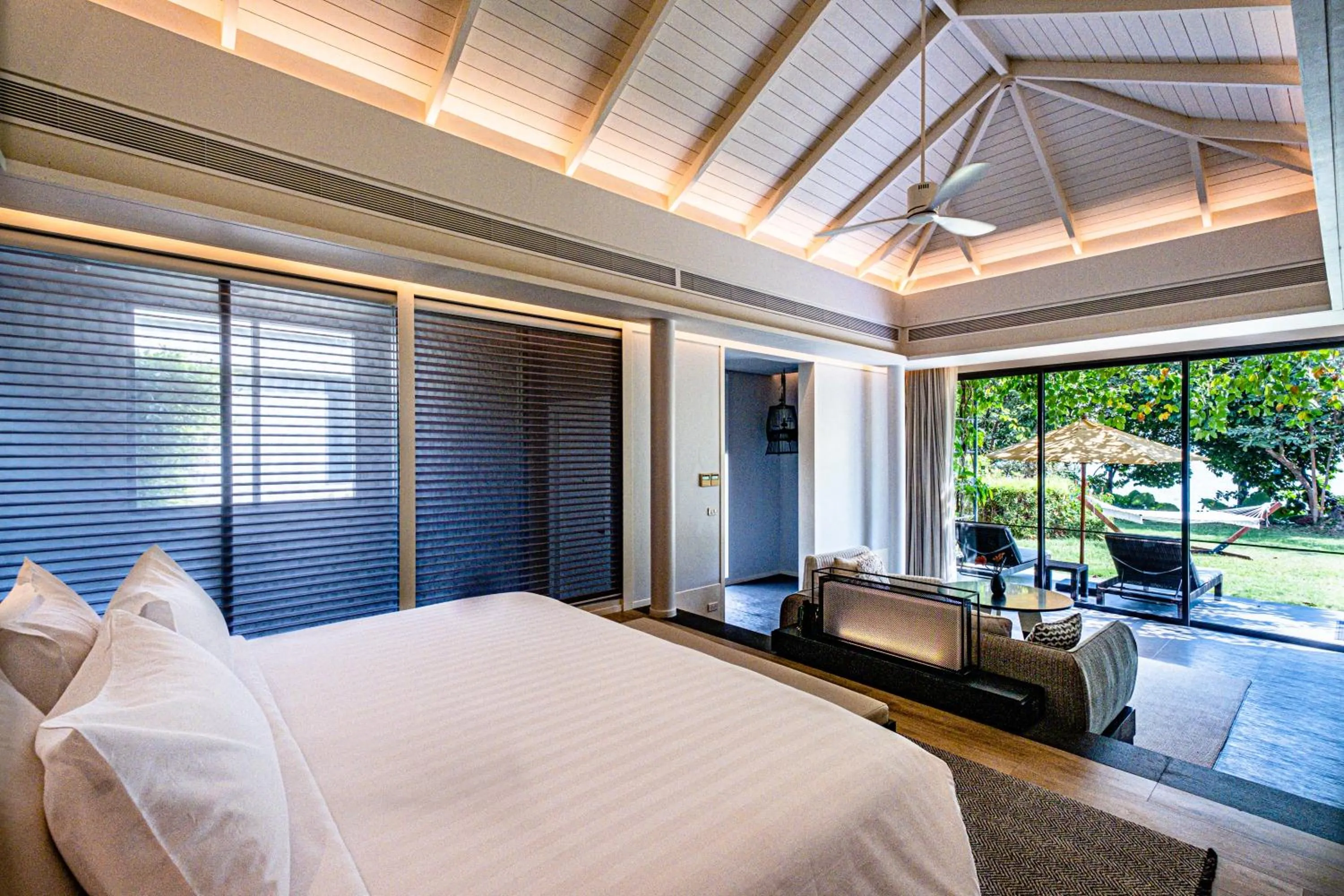 Bedroom, Bed in The ShellSea Krabi I Luxury Beach Front Resort & Pool Villa