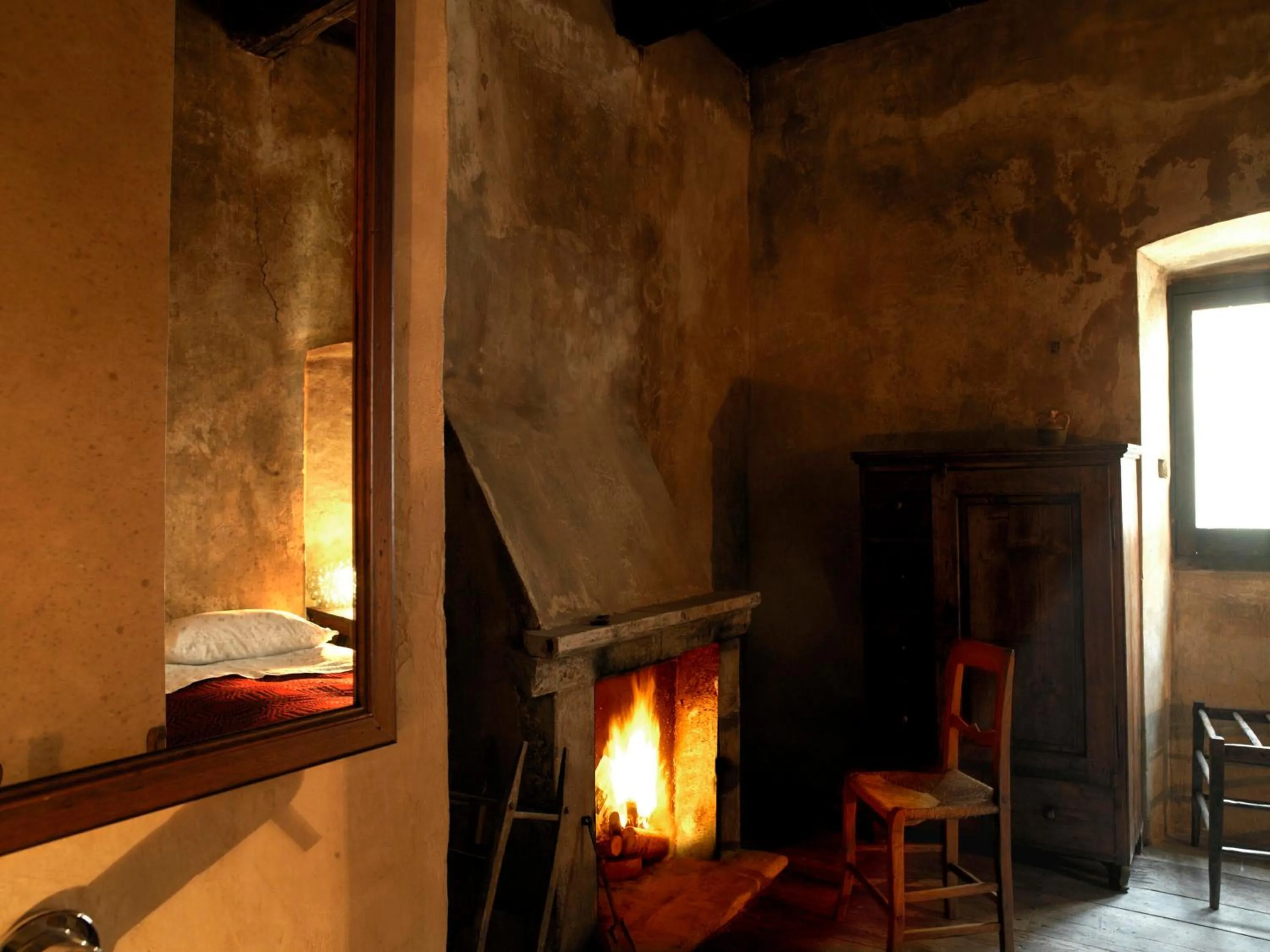 Decorative detail in Sextantio Albergo Diffuso