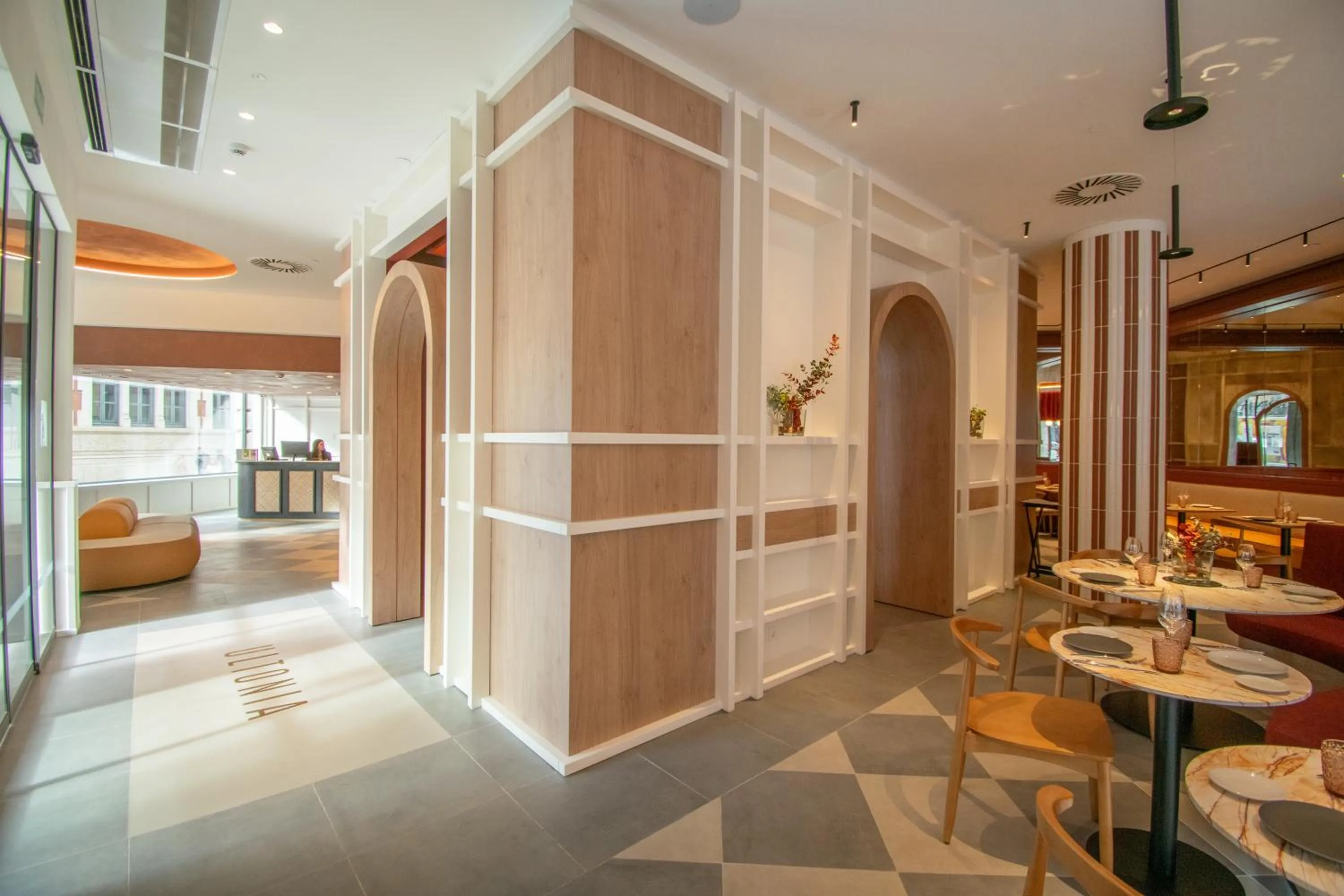 Restaurant/places to eat in Hotel Gran Ultonia