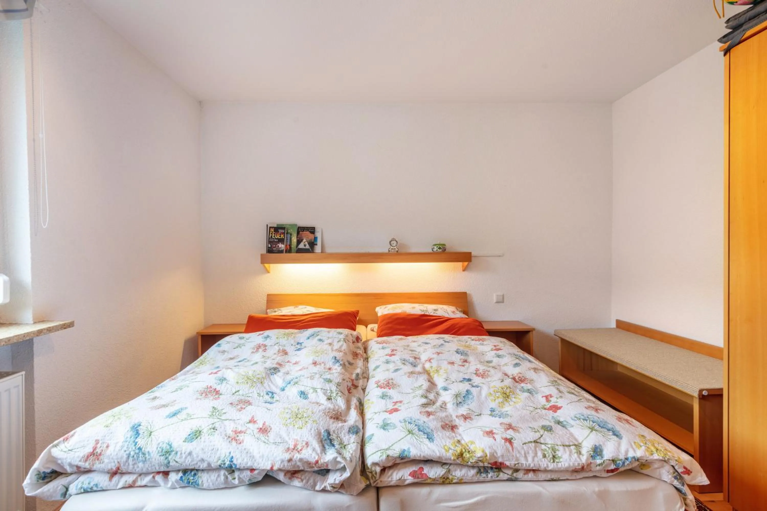 Property building, Bed in Haus Michler