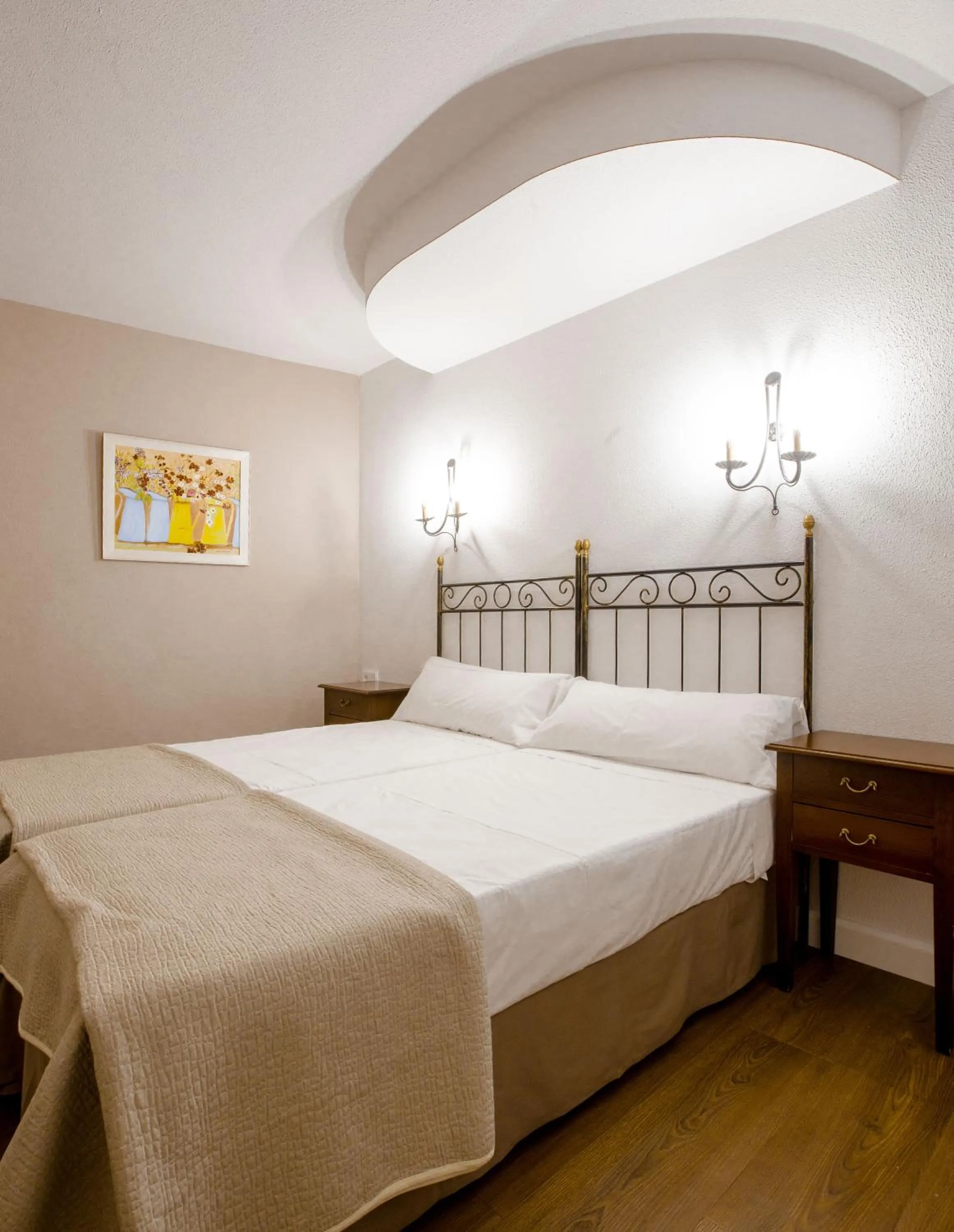 Bedroom, Bed in Hotel Jaime I