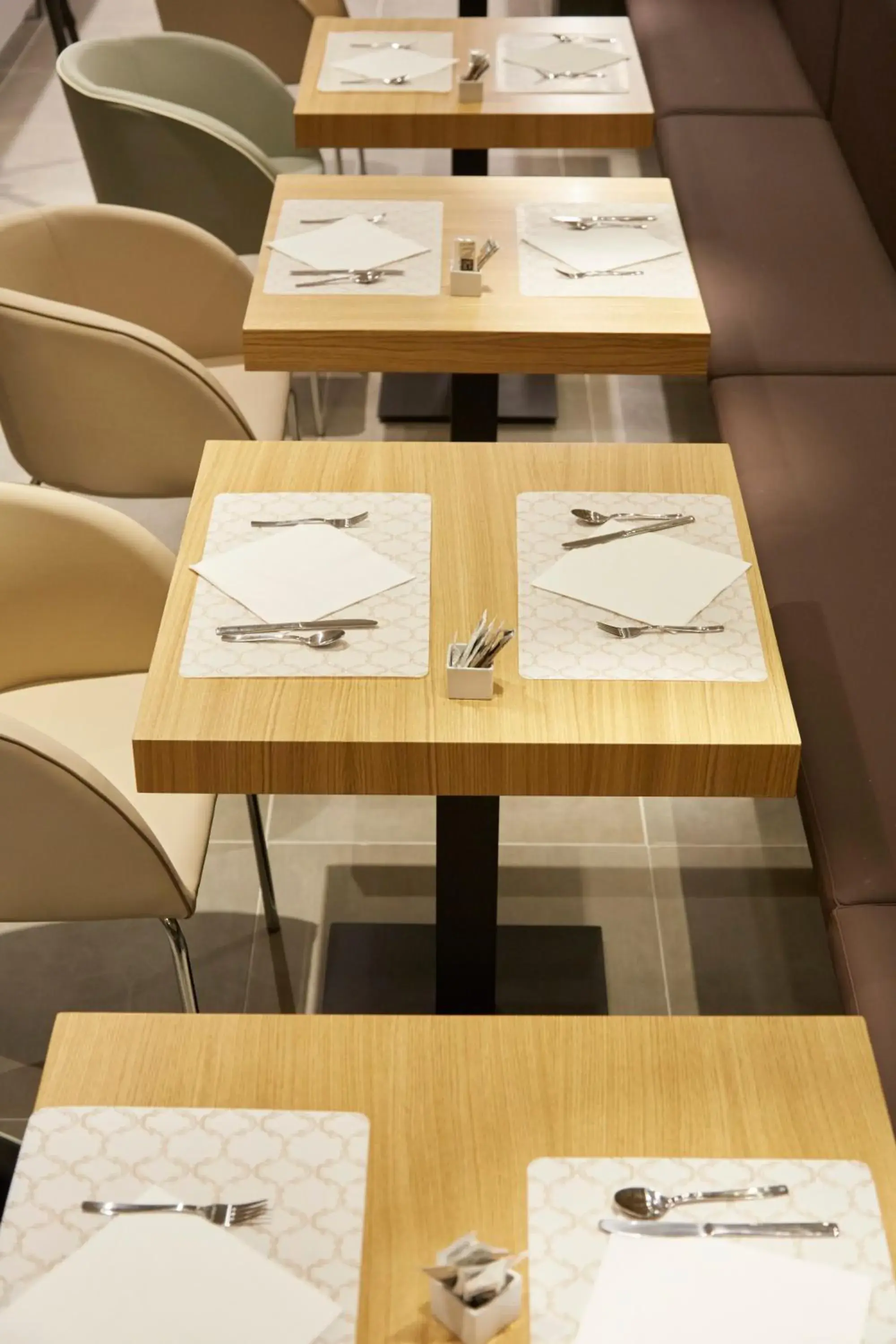 Restaurant/places to eat in HOTEL ARRiZUL CONGRESS Restaurant/places to eat in HOTEL ARRiZUL CONGRESS