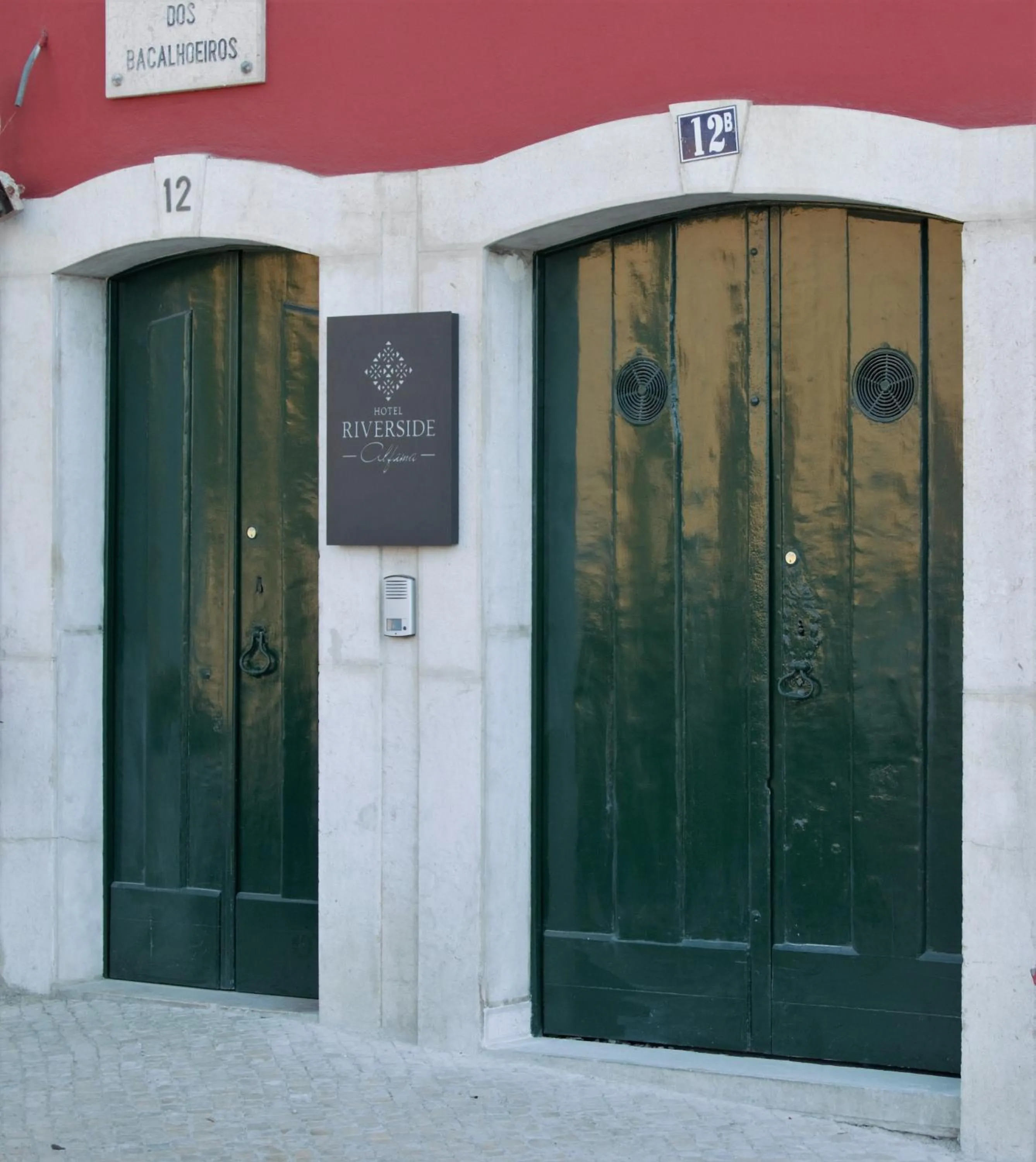Facade/entrance in Hotel Riverside Alfama