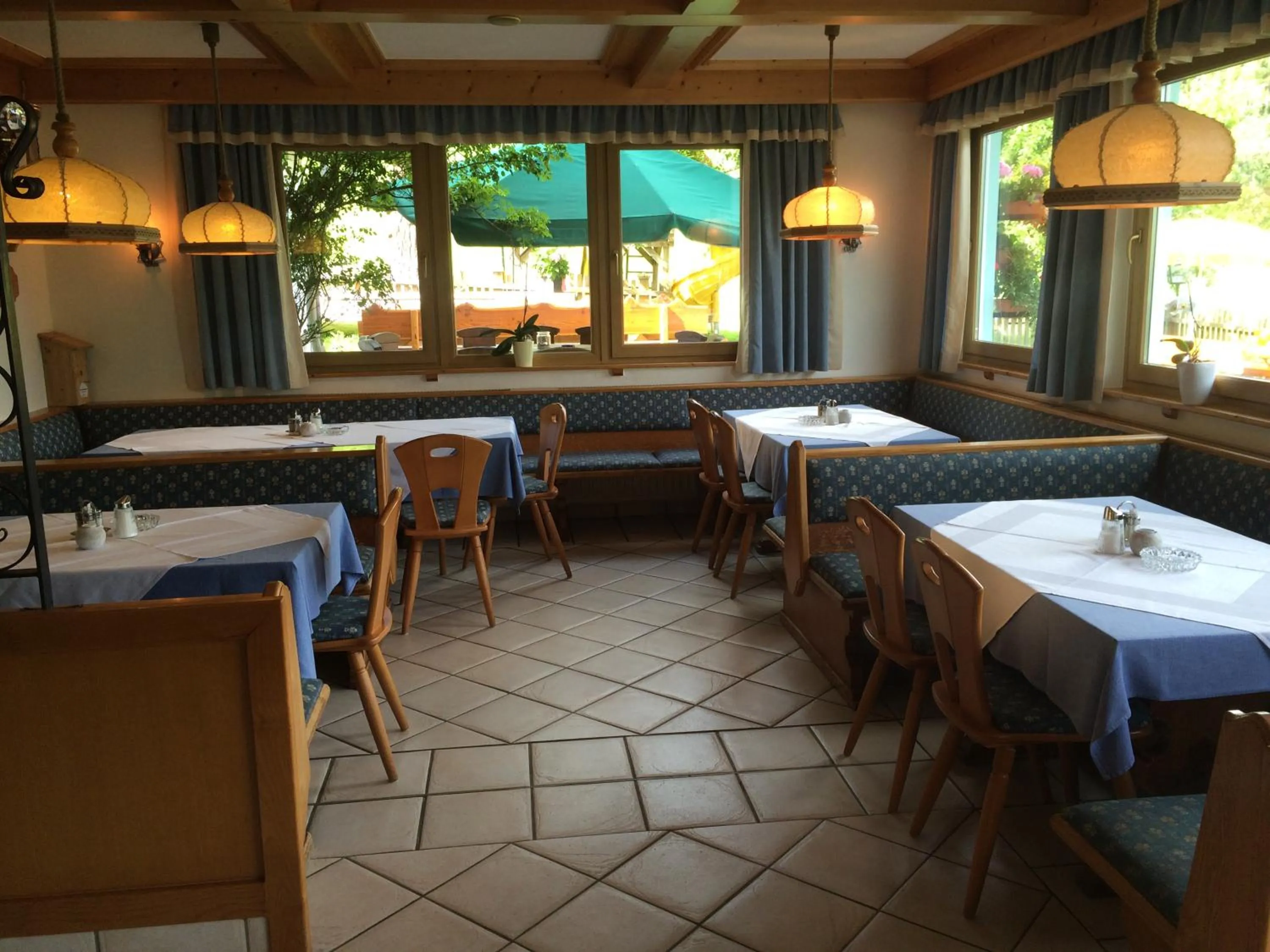 Buffet breakfast in Gasthof Tennenblick
