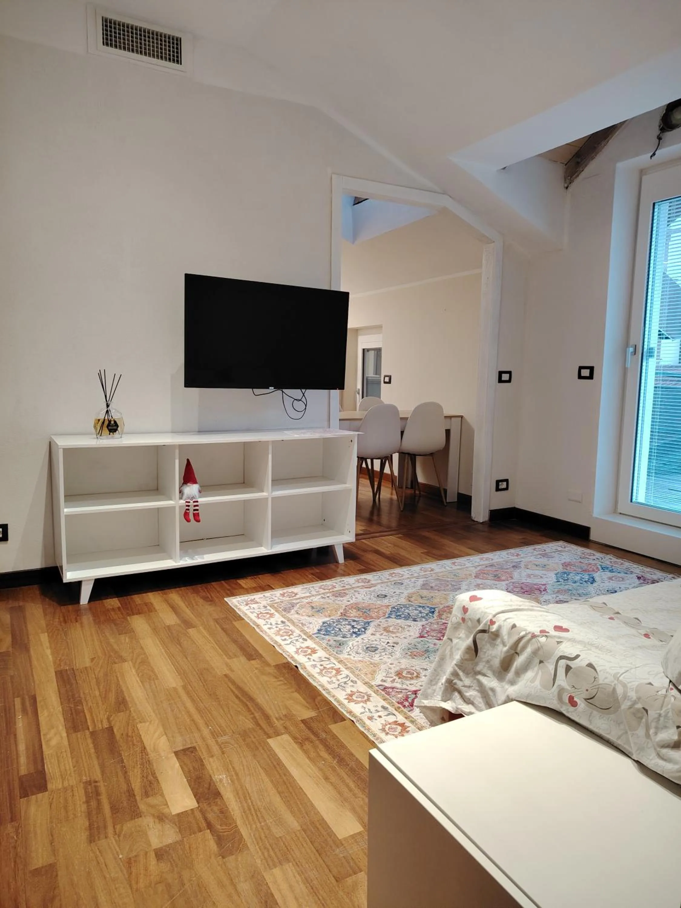Apartment with Balcony in Appartamento Mara
